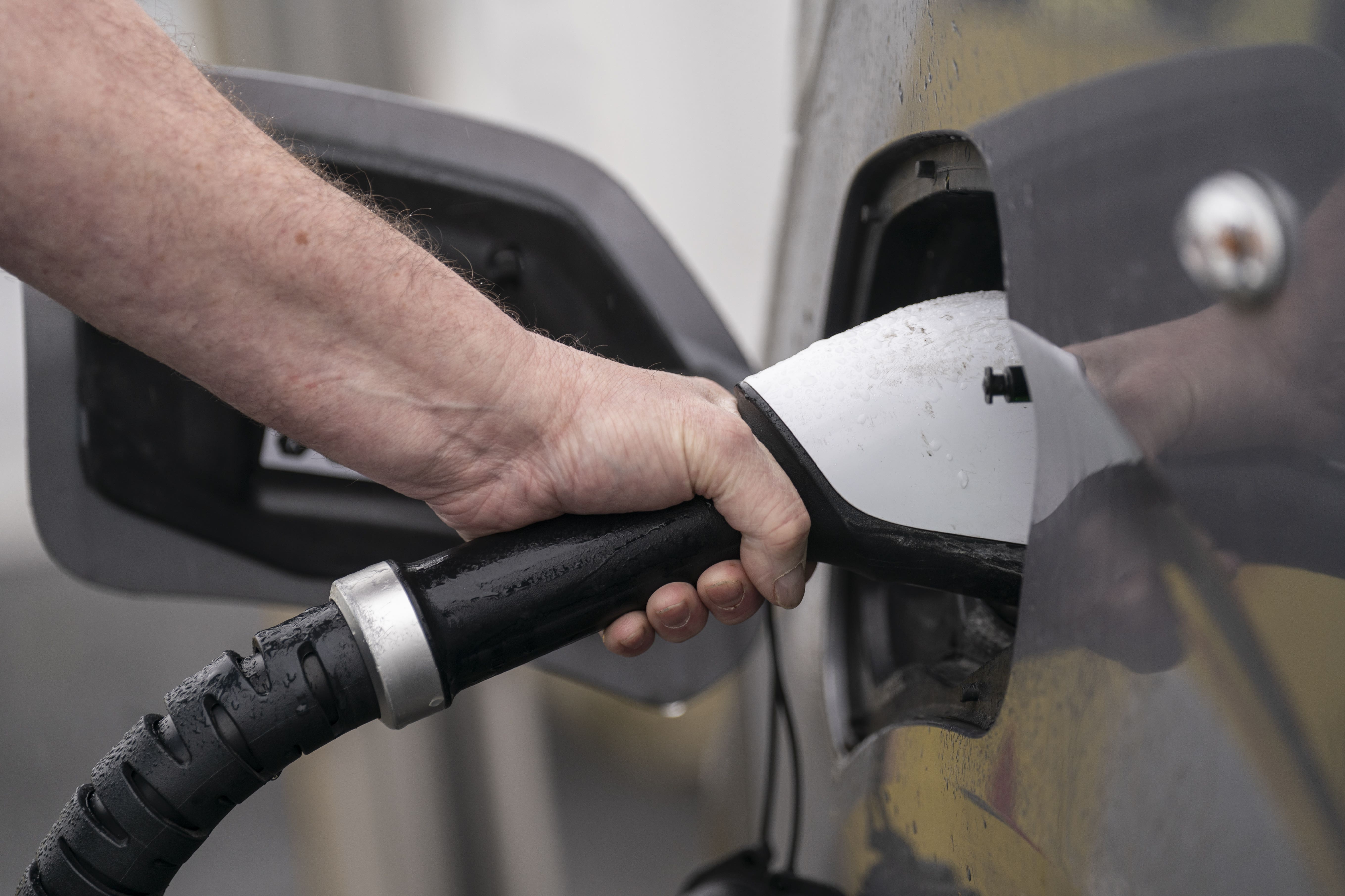independent.co.uk - August Graham - Fact check: Alternative scenario suggests fewer heat pumps and electric cars