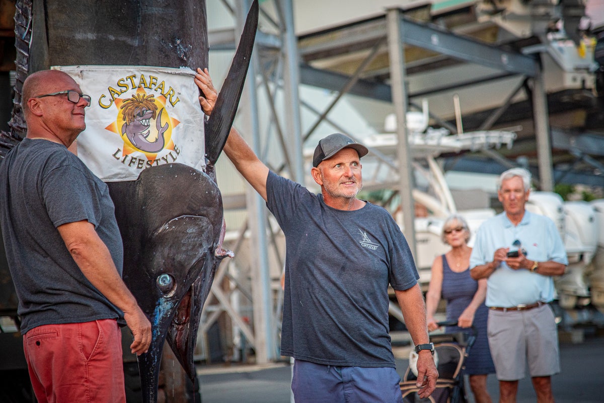 Massachusetts Charter Boat Crew Lands Massive 1,260-Pound Blue Marlin