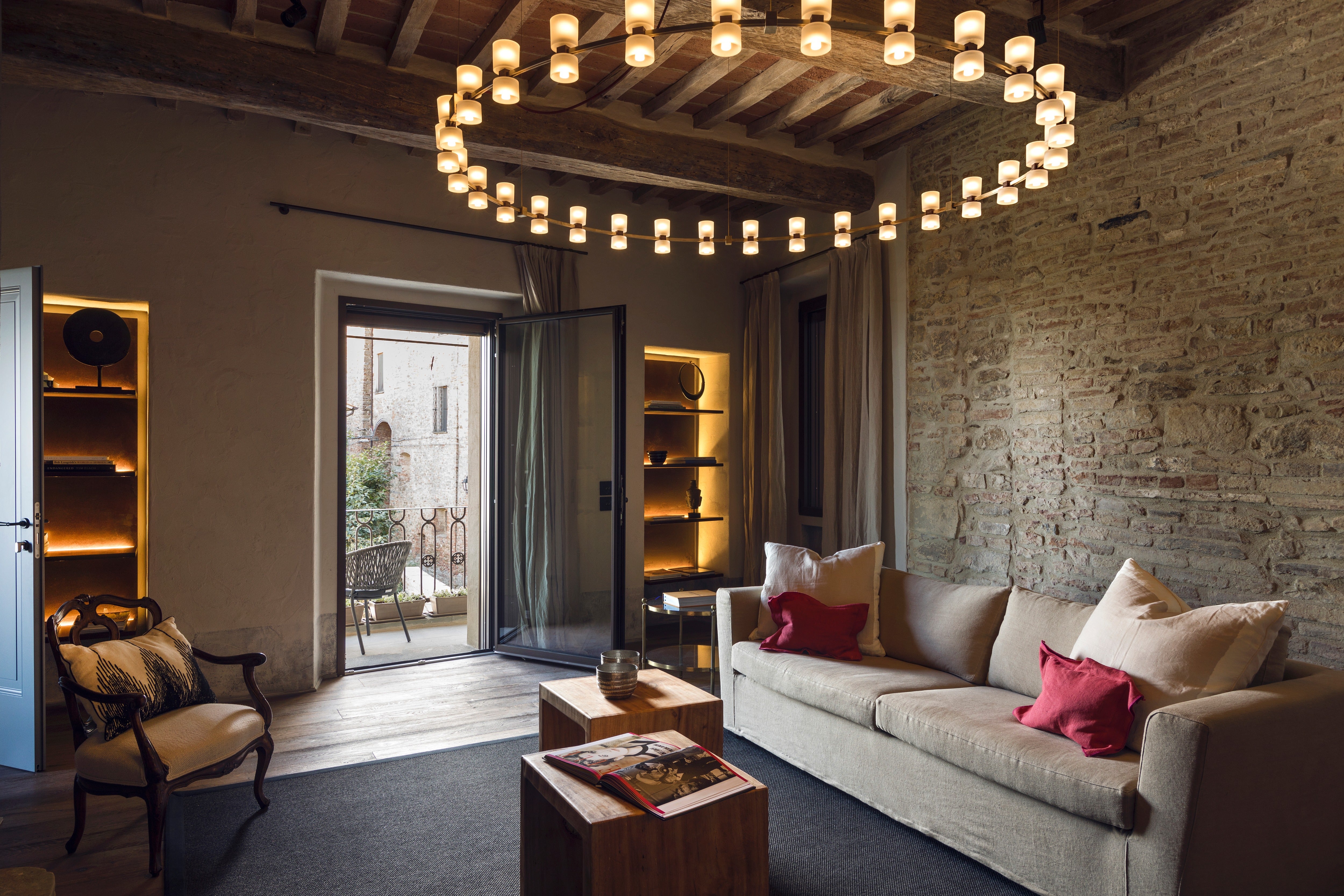 Rastrello lays on afternoon aperitivo for guests in its lounge