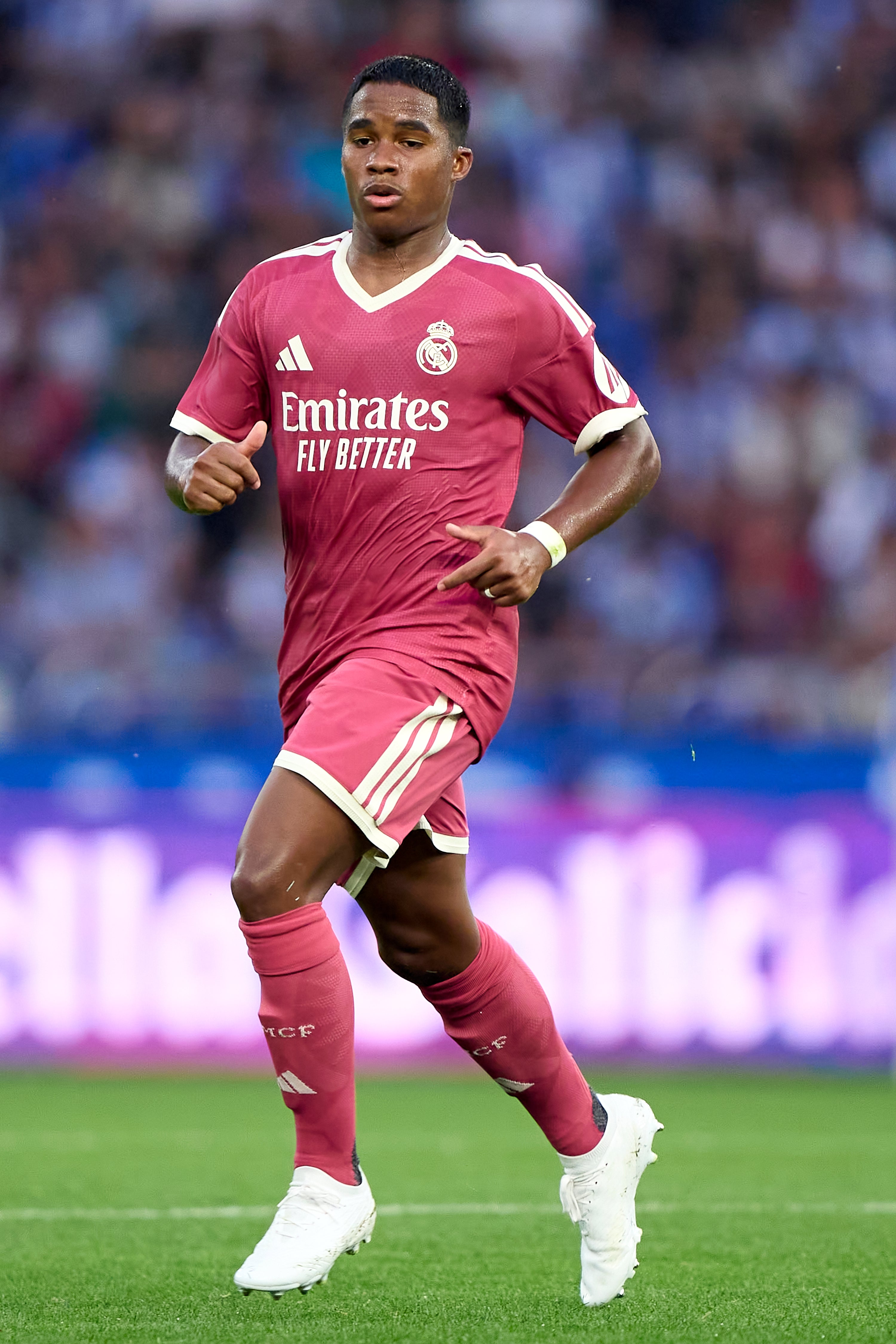 Transfer news LIVE: Liverpool make Real Madrid enquiry after Minteh bid rejected and Man Utd seal Baleba deal after Arsenal confirm Konsa