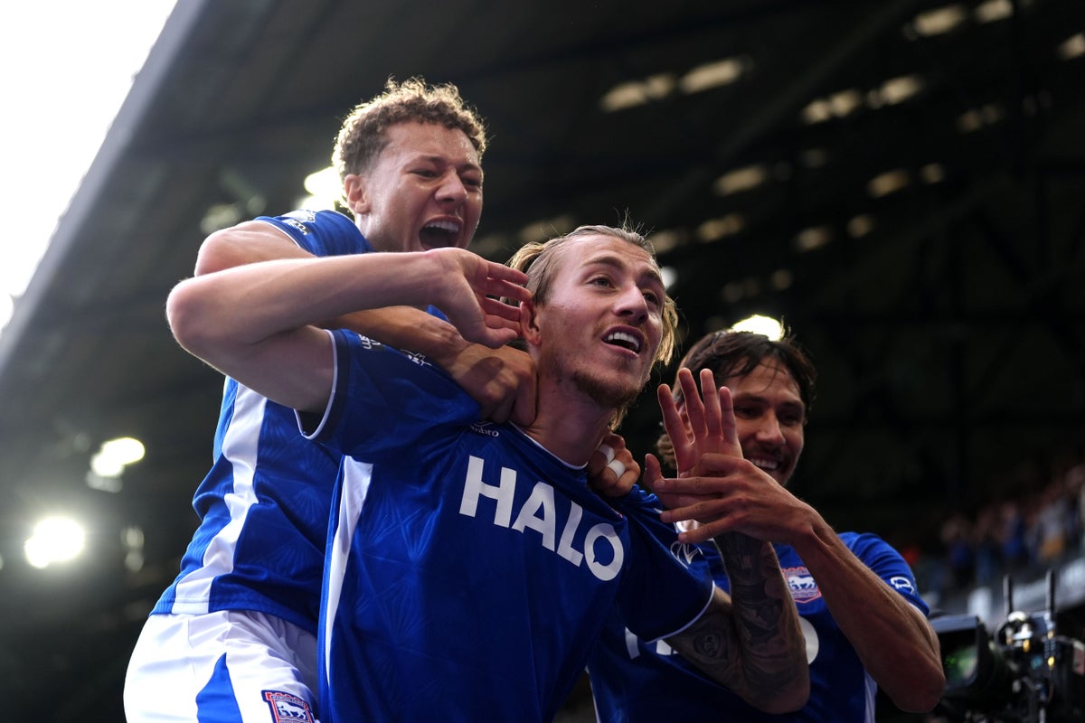 Jack Clarke fires Ipswich to late victory over Sunderland Jack Clarke fires Ipswich to late victory over Sunderland