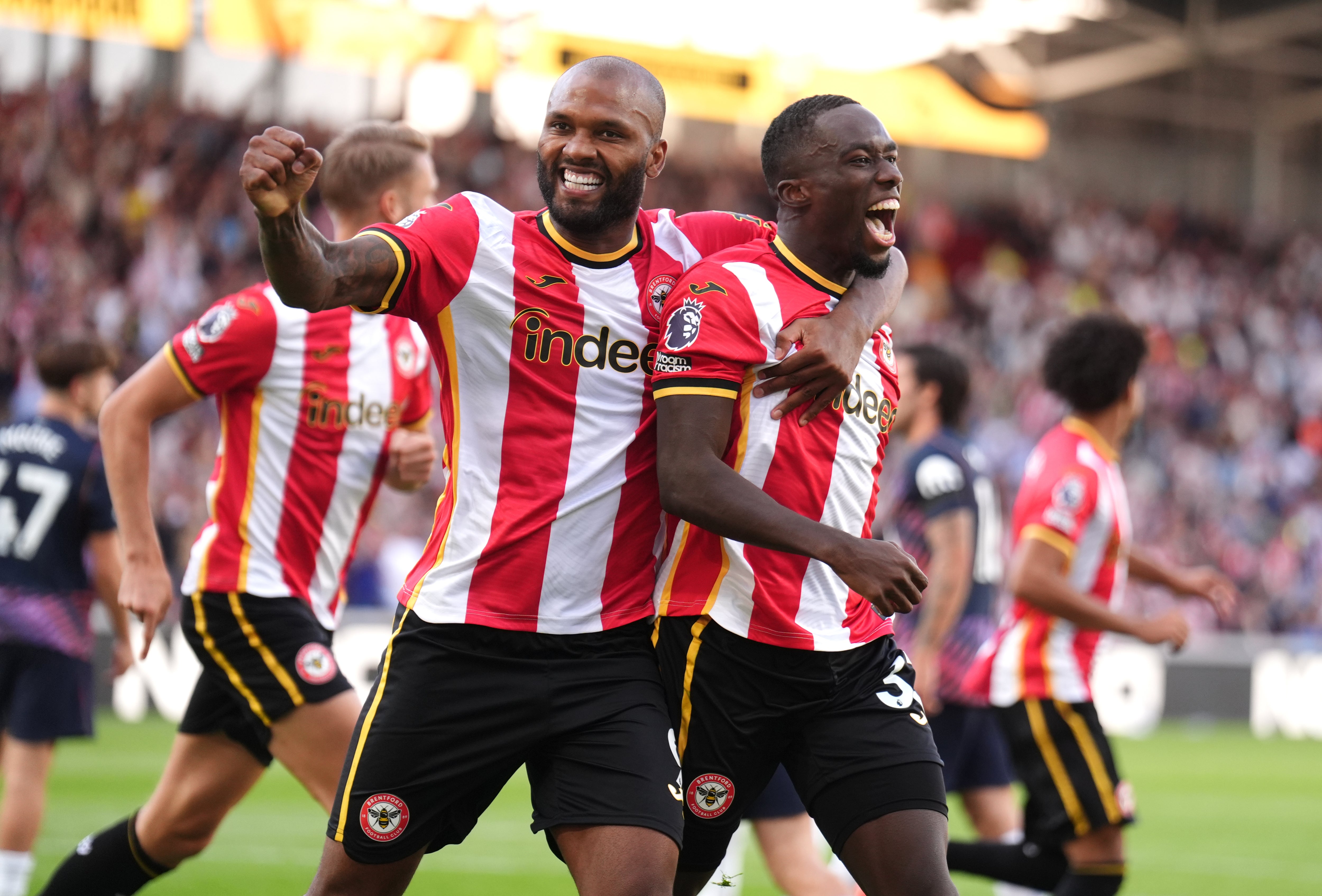 Michael Kayode, right, wrapped up the points