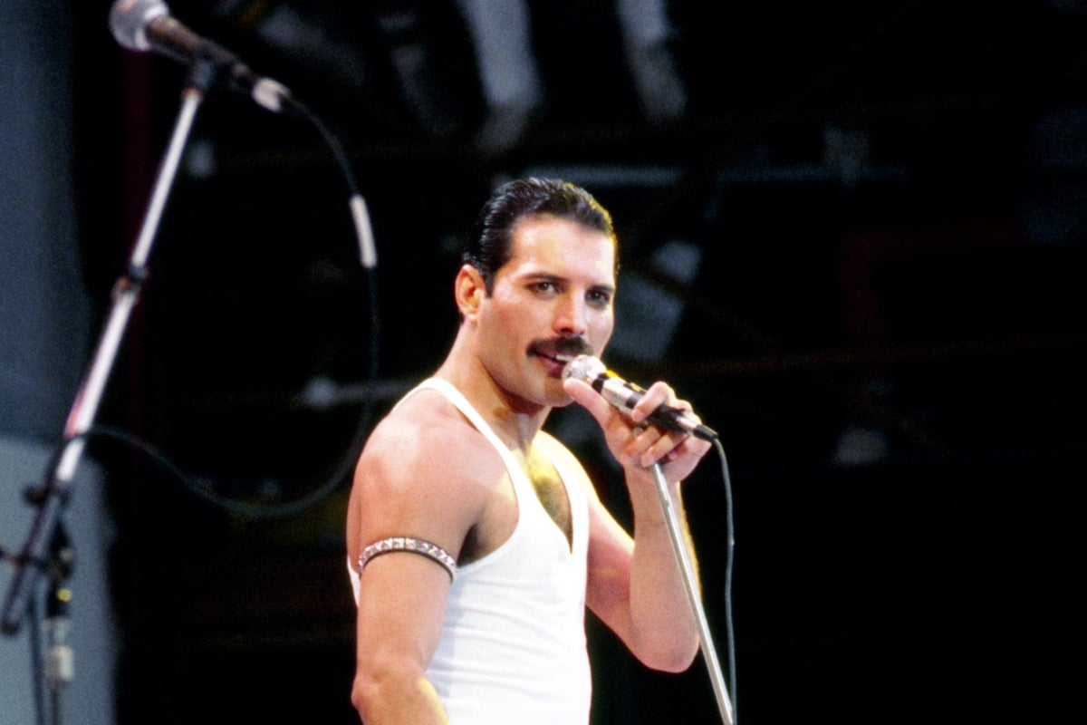 Freddie Mercury piano and microphone to go under the hammer Freddie Mercury piano and microphone to go under the hammer