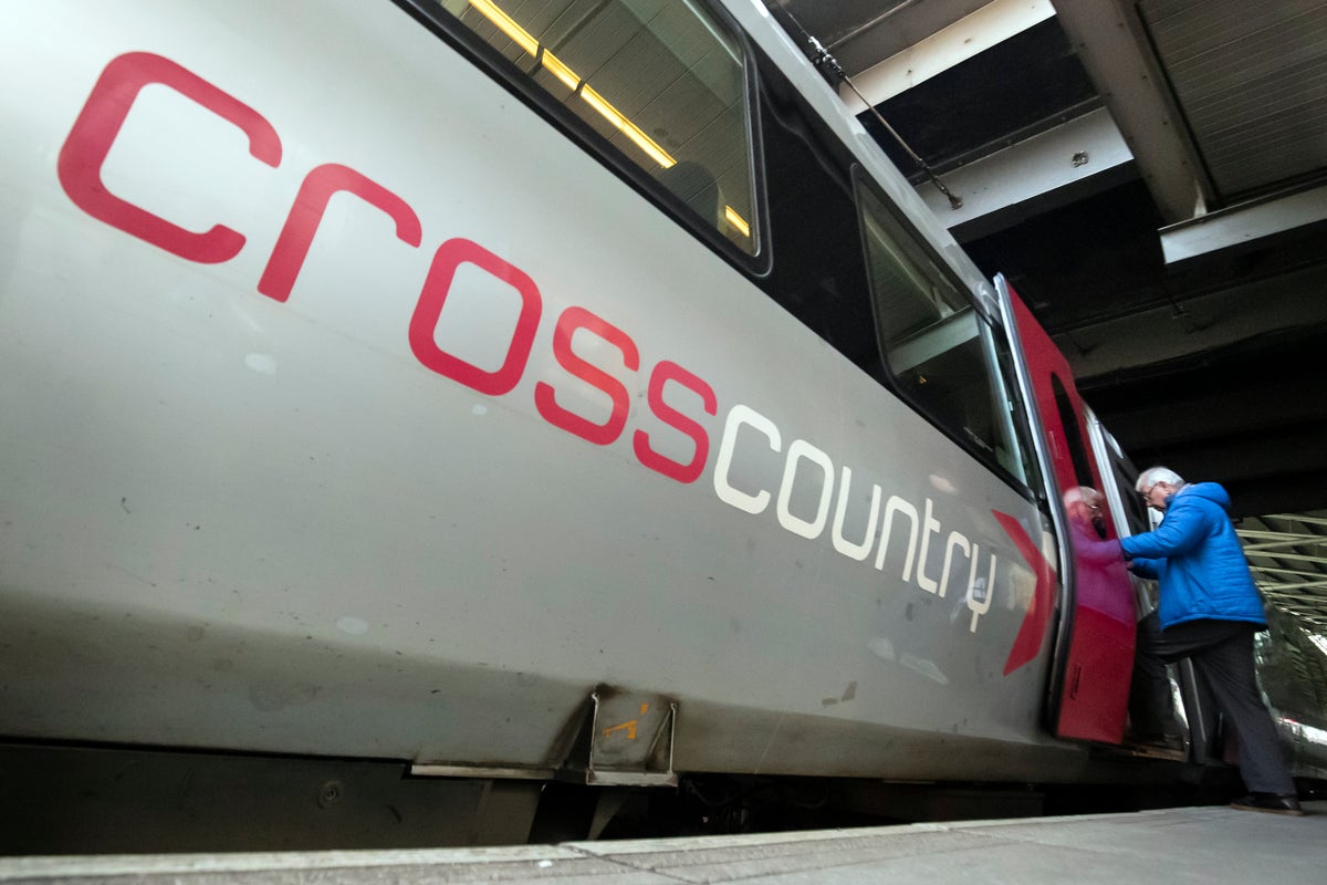CrossCountry train chaos as power cut cancels most services across UK CrossCountry train chaos as power cut cancels most services across UK