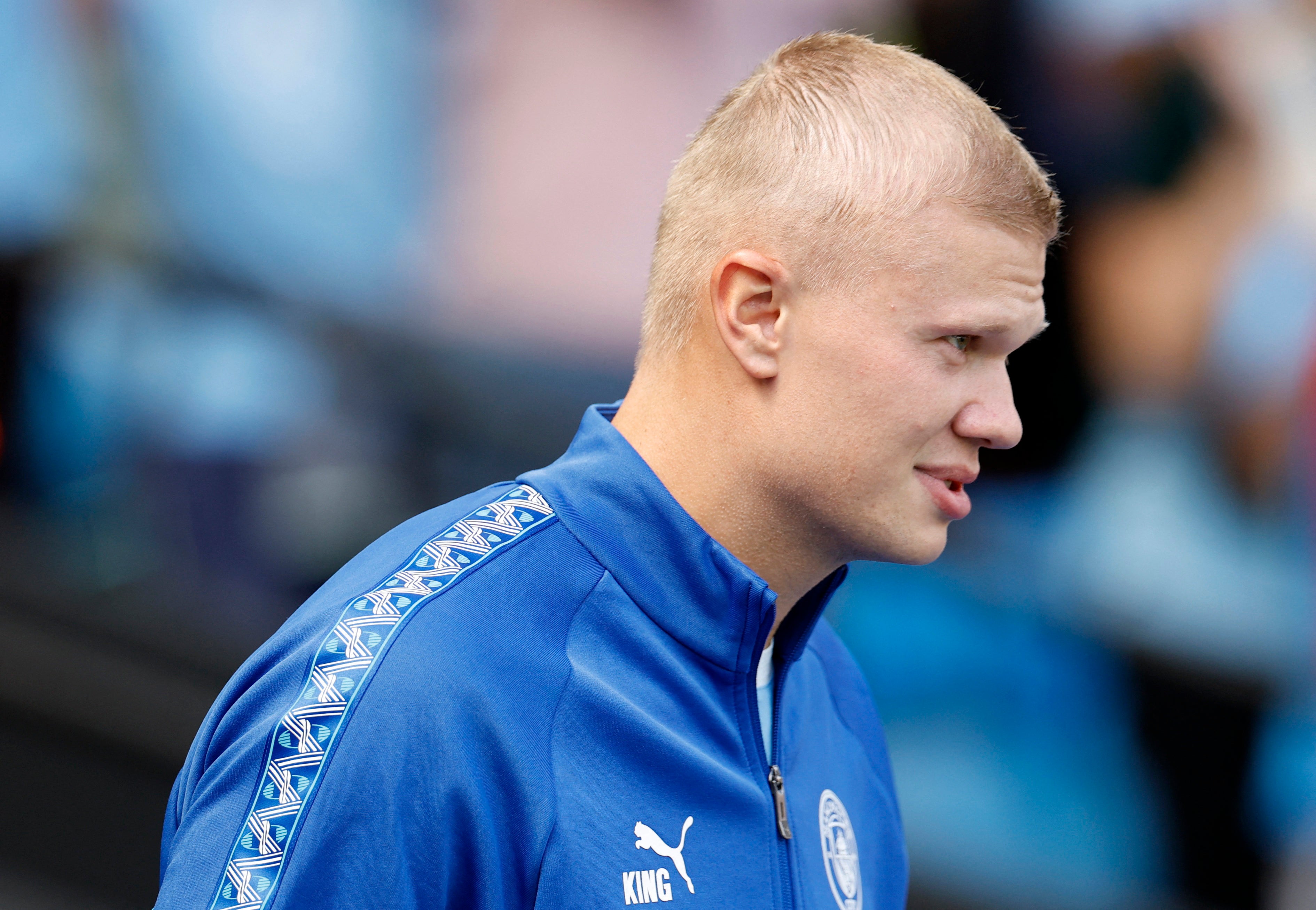 erling-haaland-debuts-dramatic-haircut-at-man-city-bournemouth-match