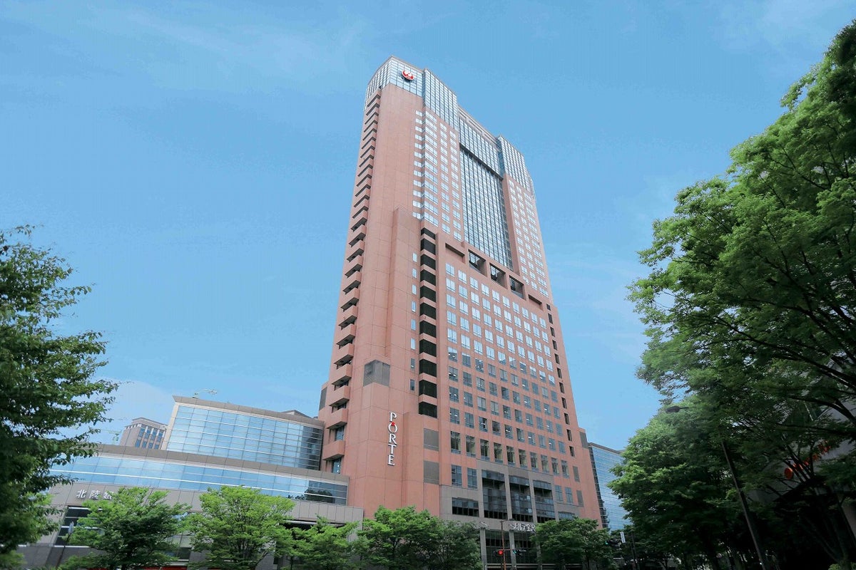 This luxury hotel in Kanazawa offers sky-high rooms from £65 per night This luxury hotel in Kanazawa offers sky-high rooms from £65 per night