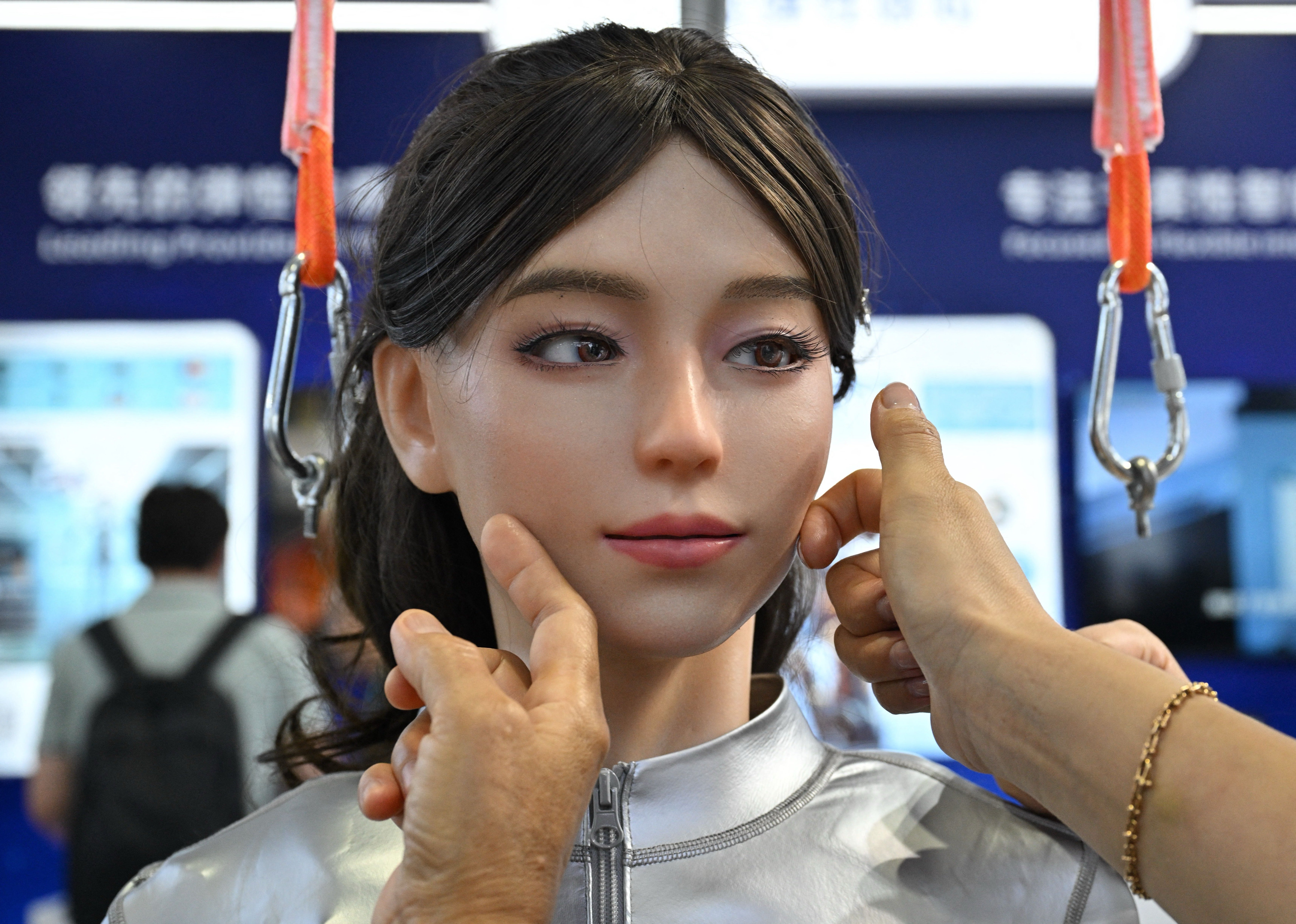 Mysterious, incredibly powerful AI model appears online