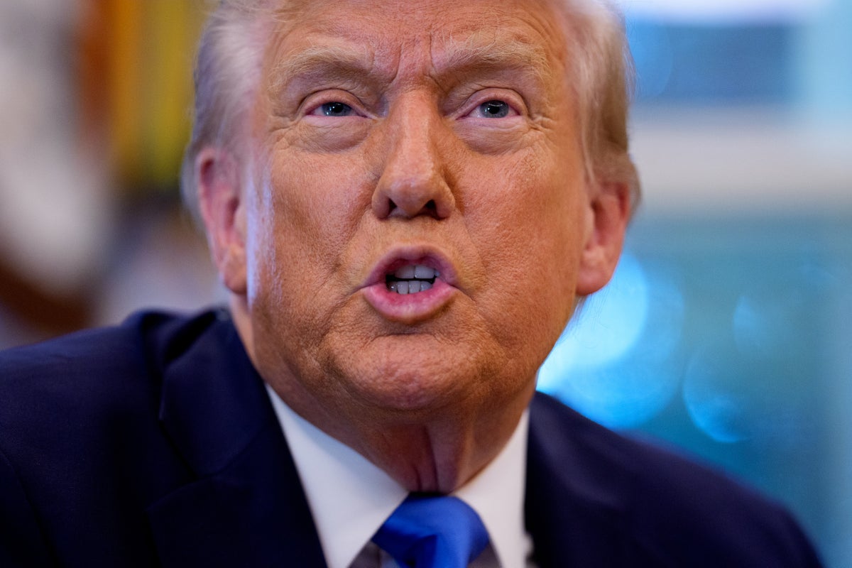 Trump moves to make $100,000 fee for H-1B worker visas permanent