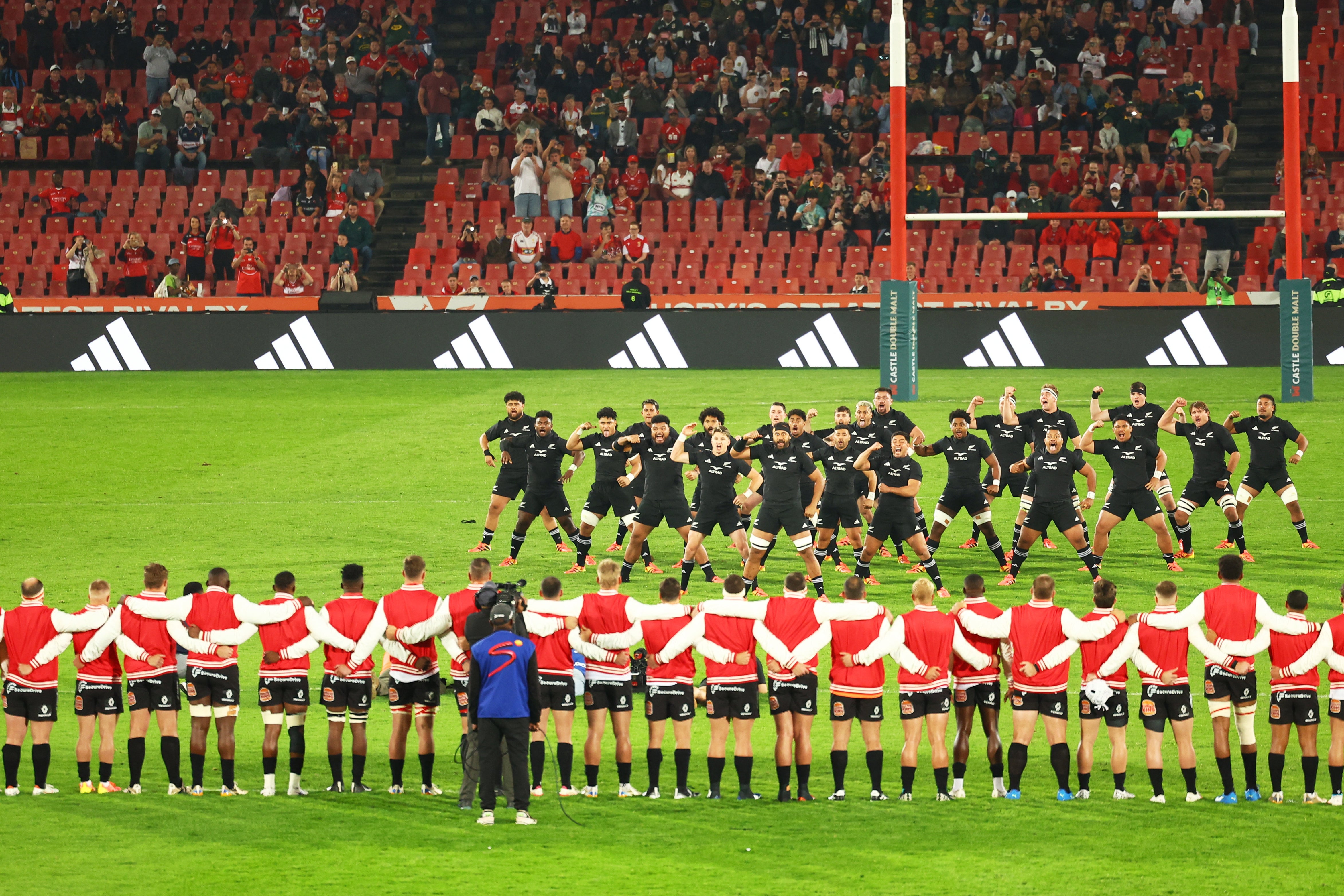  (Reuters)