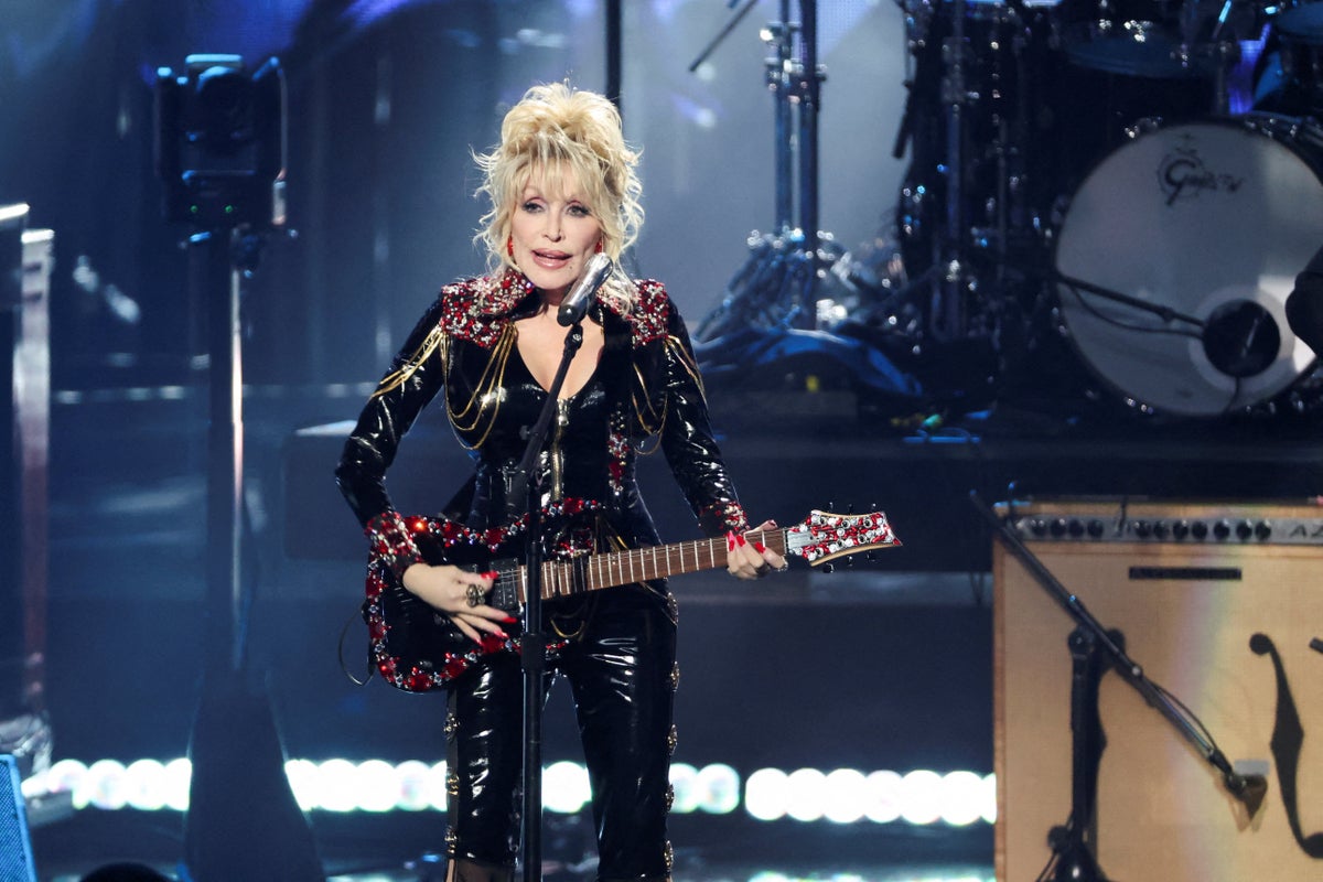 what-was-dolly-parton-s-net-worth-newswav