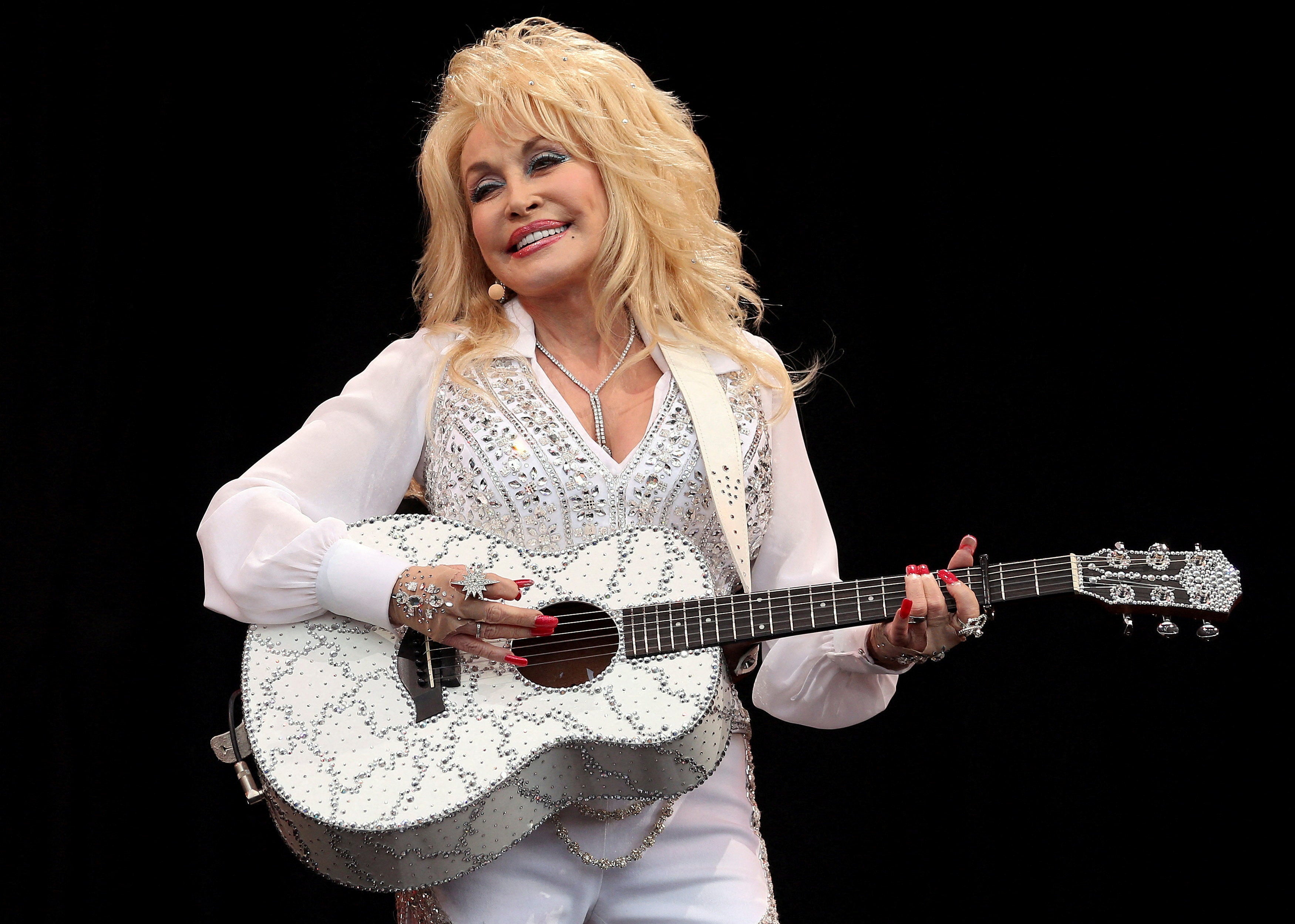 Dolly Parton, the Queen of Country best known for her hits ‘Jolene’ and ‘9 to 5’, has died aged 80, her family has announced