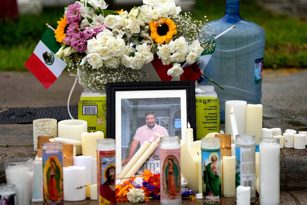 Another witness ordered released after a fatal shooting by a federal immigration agent in Texas