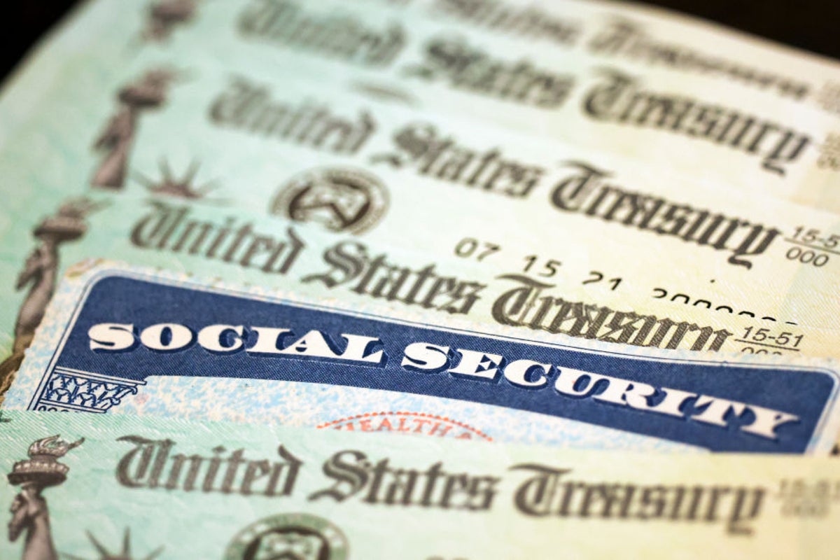 Senators Durbin and Cassidy Work to Prevent Social Security Benefit Cuts