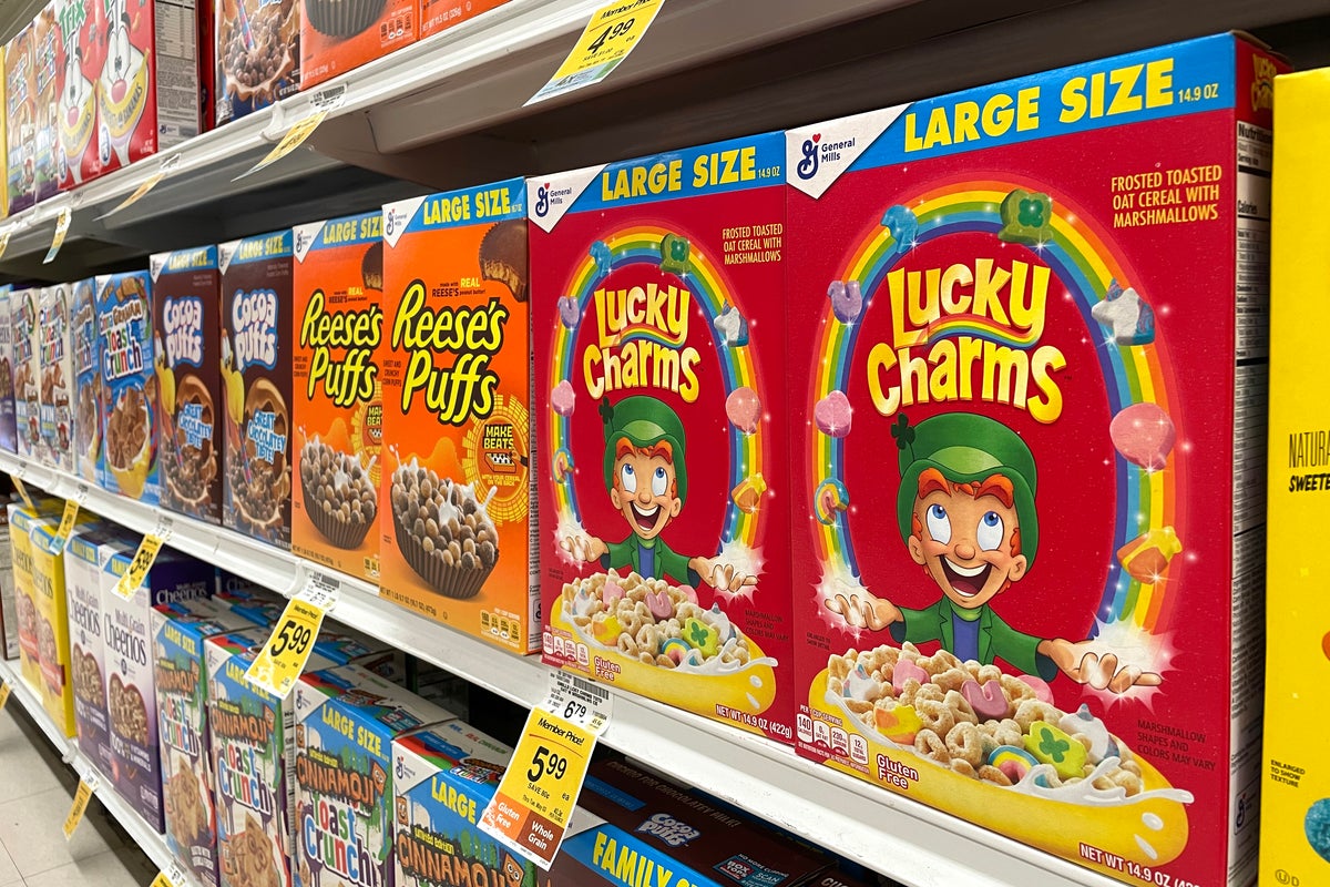 General Mills removes artificial dyes from its cereals including Lucky Charms and Trix General Mills removes artificial dyes from its cereals including Lucky Charms and Trix