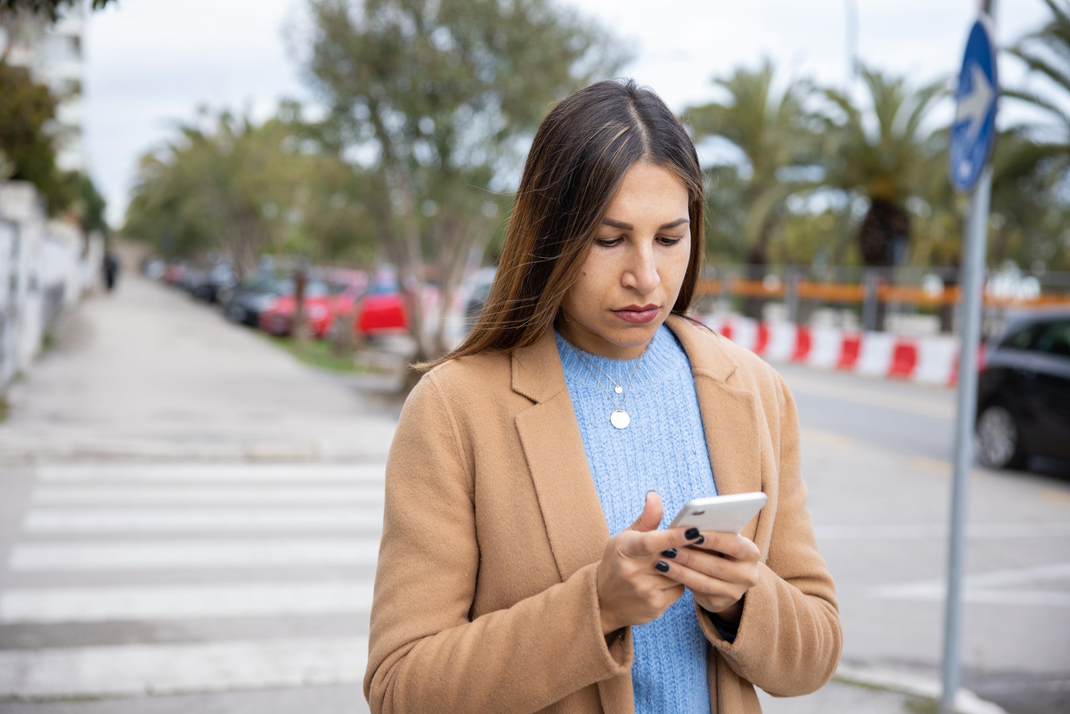 Pedestrians in Italy could be fined for crossing the road while looking at phone