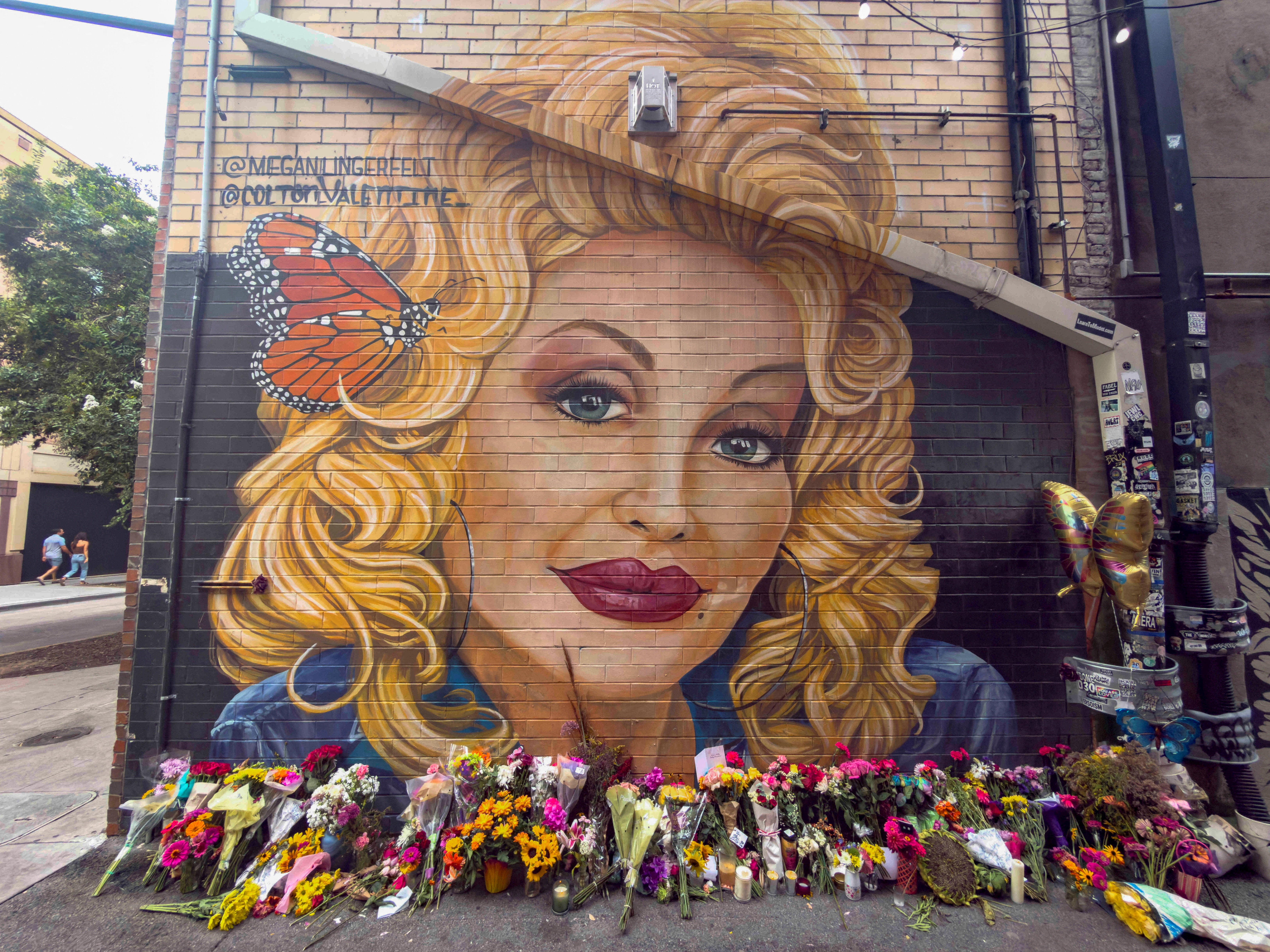 Parton had a large LGBTQ+ fanbase and vocally championed queer people during her life