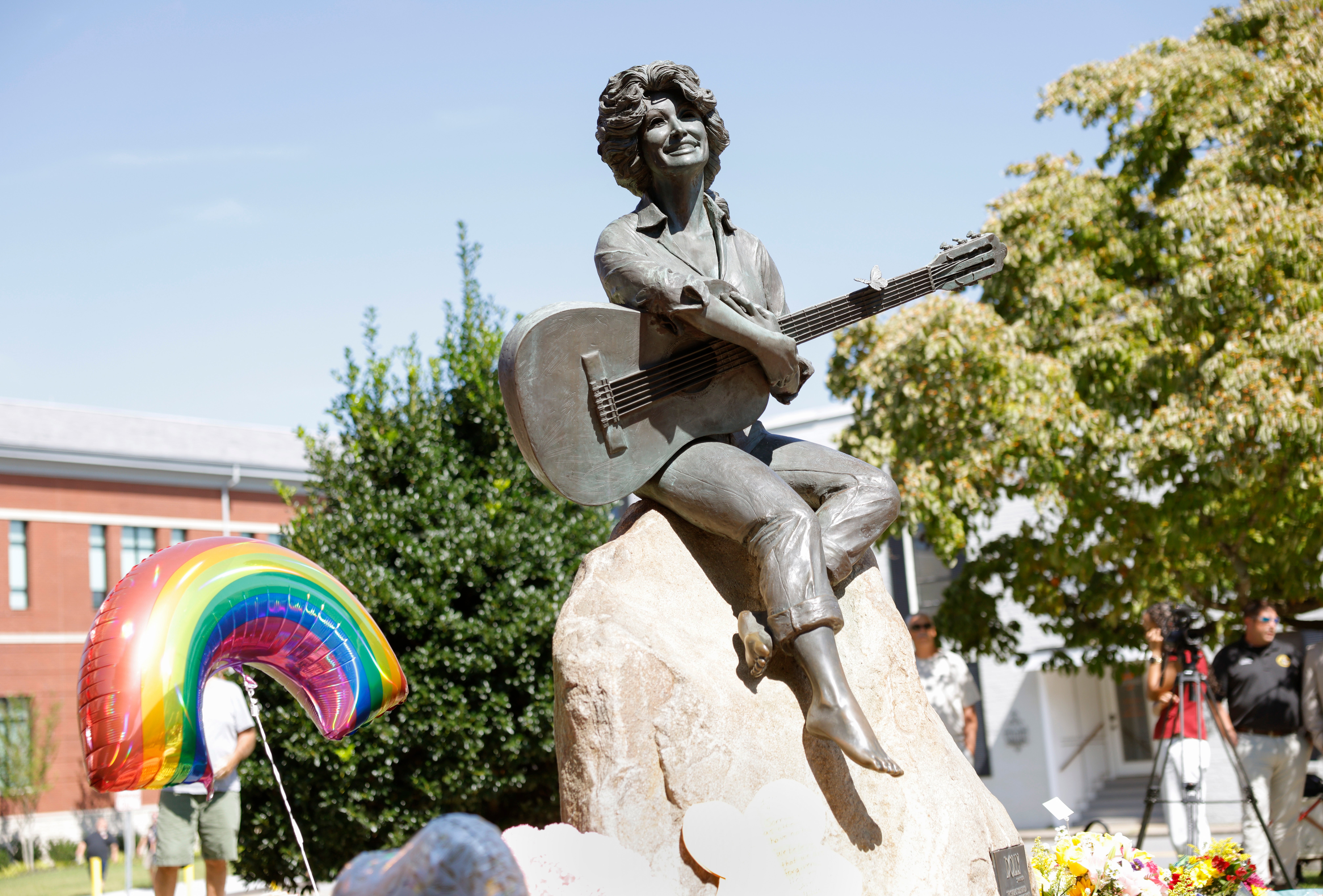 The Dolly Parton Statue on the front lawn of the Sevier County Courthouse