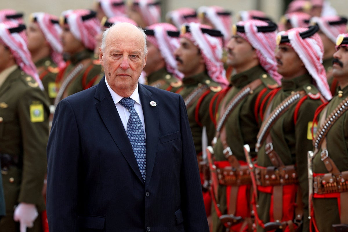 King Harald: The Olympic sailor who went from wartime exile to modernising Norway&rsquo;s monarchy