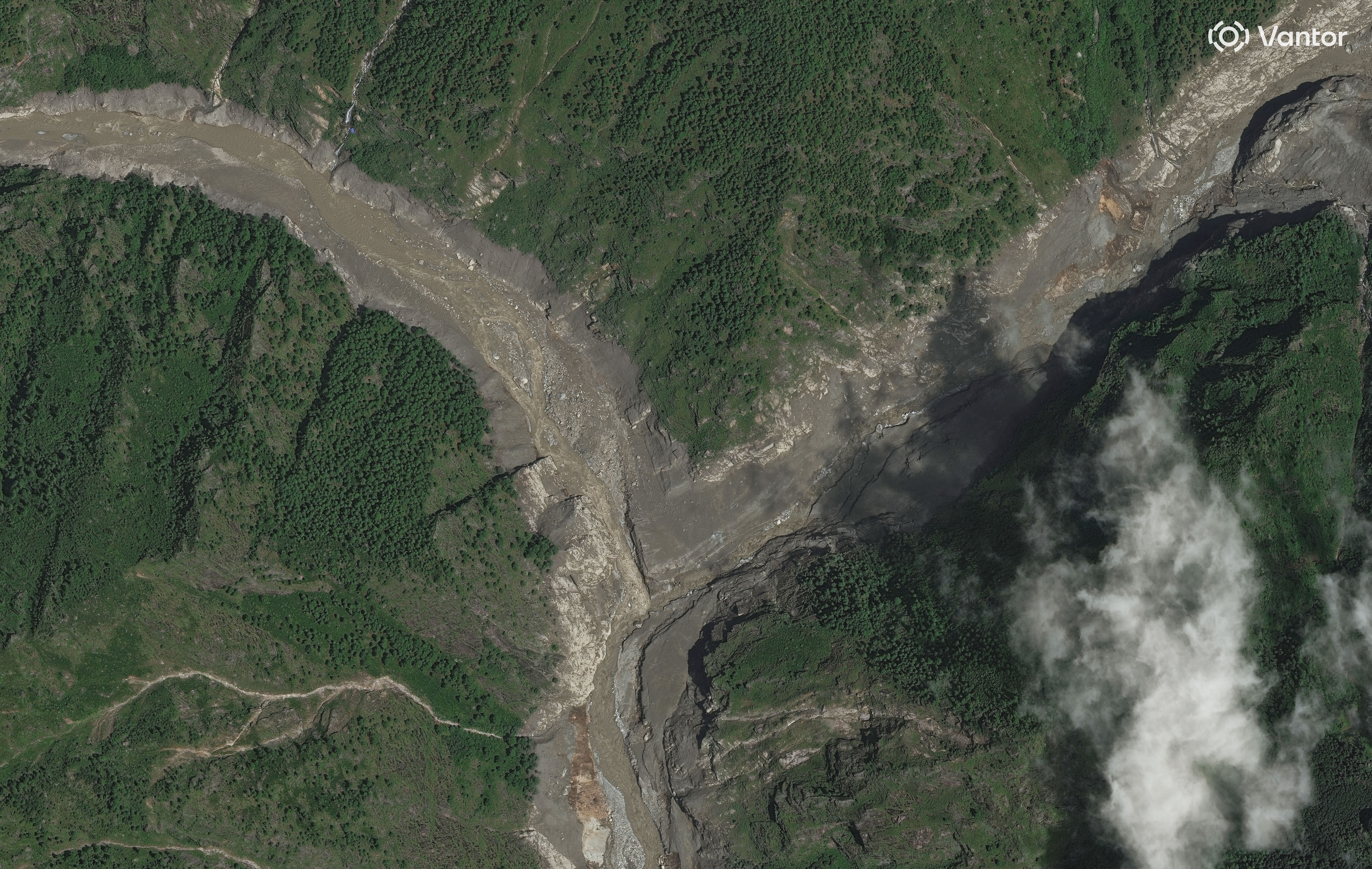 This satellite image provided by Vantor shows an overview of the China-Nepal border and the destroyed Rasuwagadhi border post in Nepal on Thursday, 27 August 2026