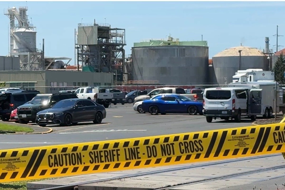 Records cite safety complaints and poor maintenance at Washington pulp mill before fatal collapse