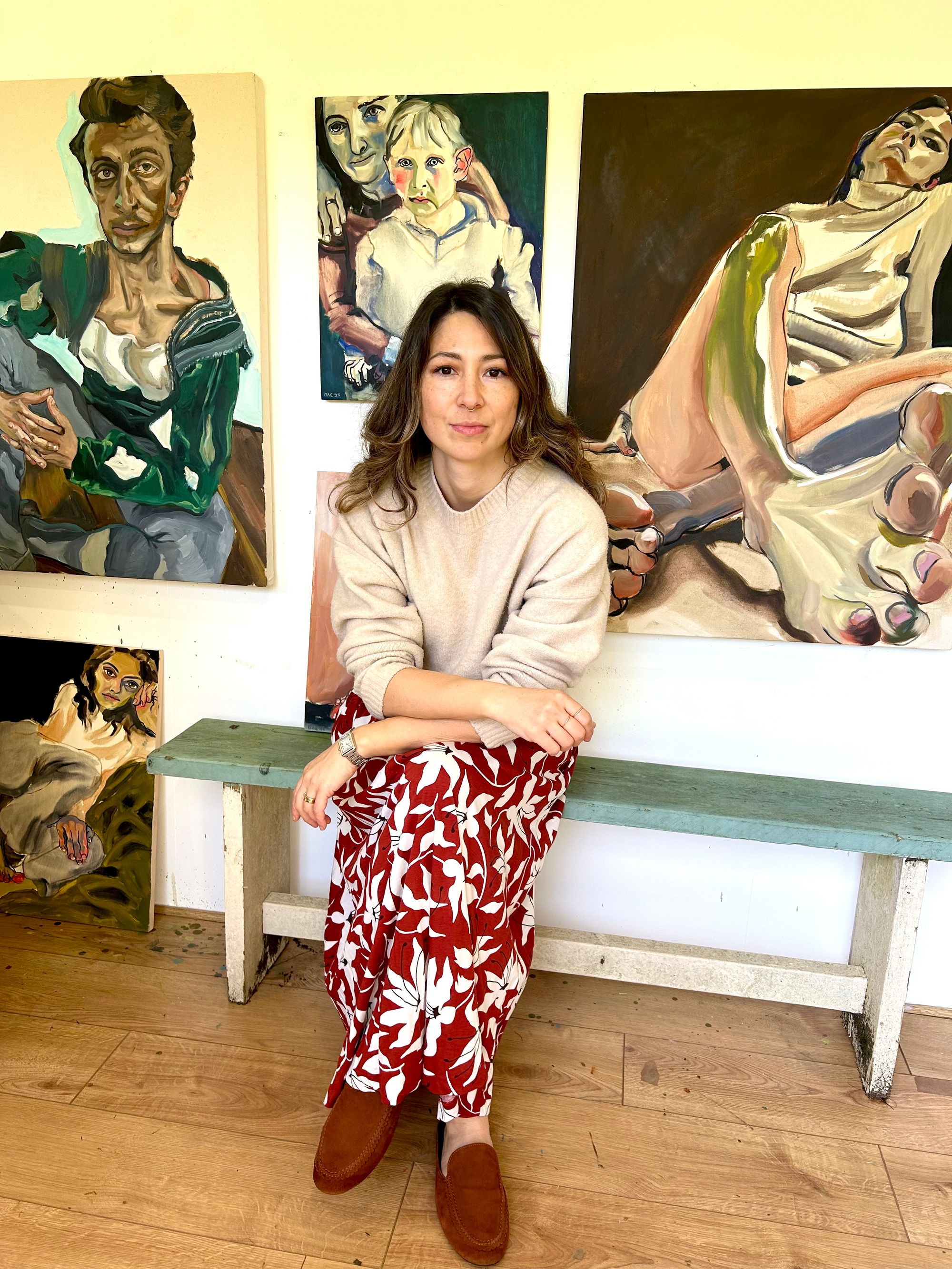 Courtney Bae spoke to those sitting for their painting about their troubled eating