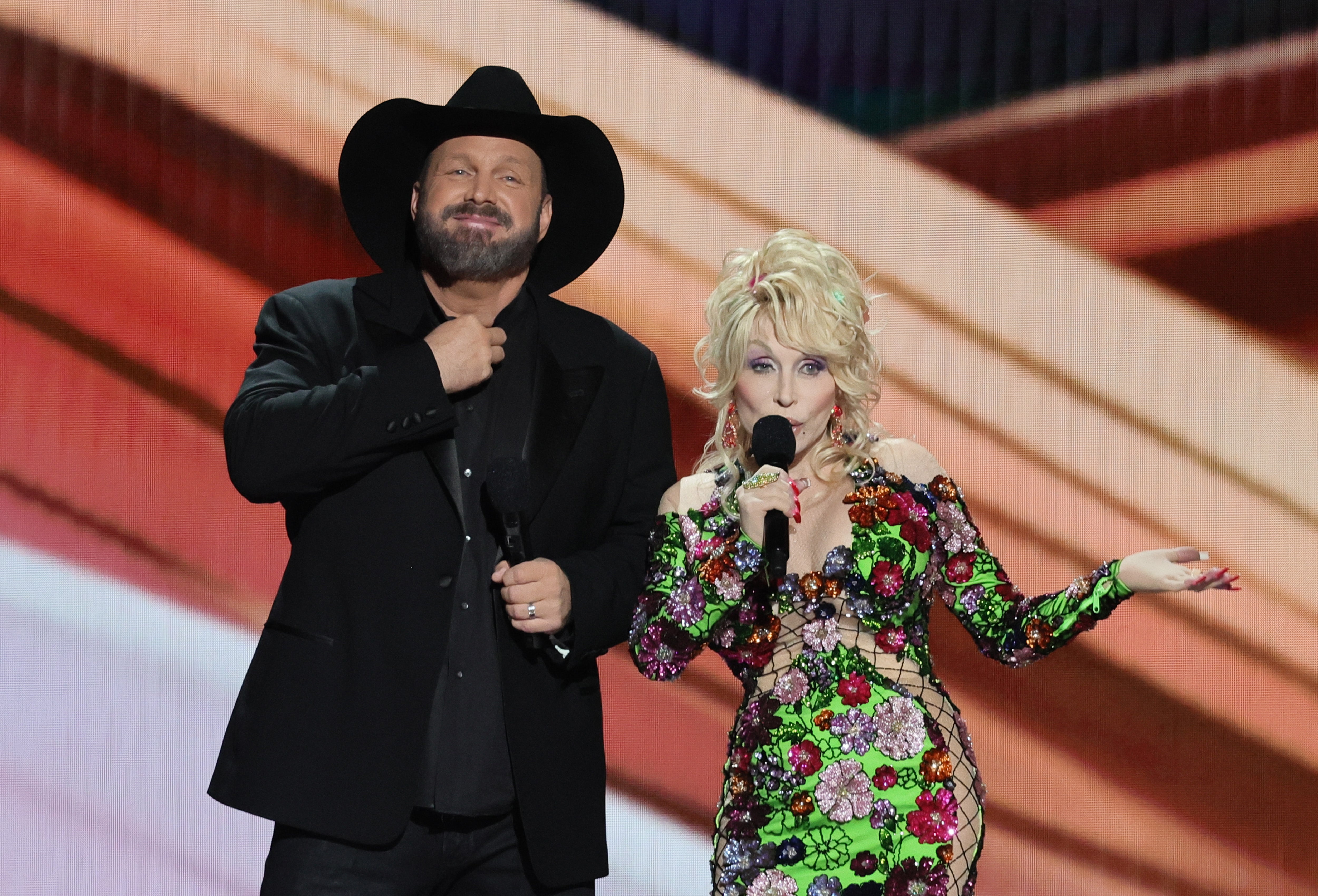 Garth Brooks and Dolly Parton co-hosted the 58th Academy of Country Music Awards together in 2023