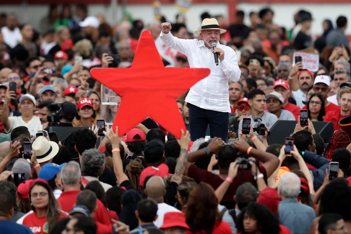 Brazil Presidential Candidates Begin Official TV and Radio Campaign Blitz