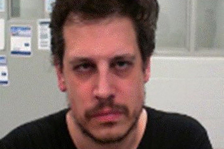 British right-wing commentator Milo Yiannopoulos deported back to UK after being detained by ICE