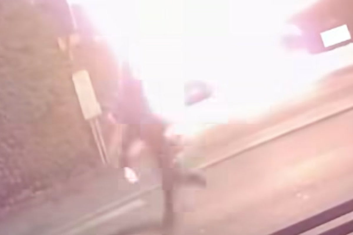 Arsonist sets fire to own hand while torching cars on family’s driveway