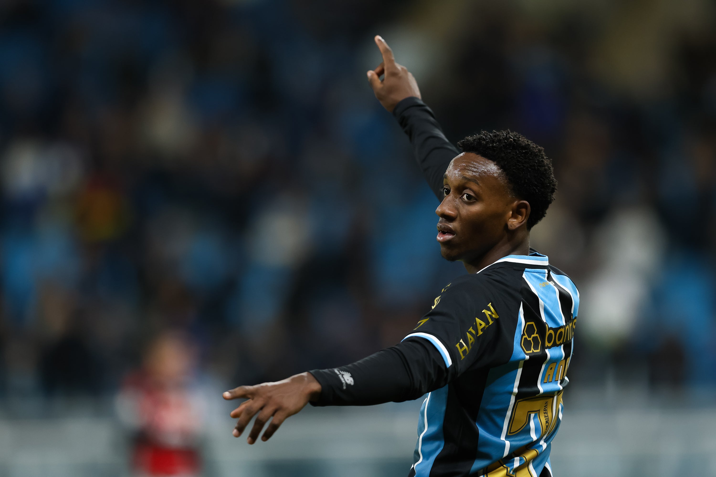 Gabriel Mec of Gremio gestures against Flamengo