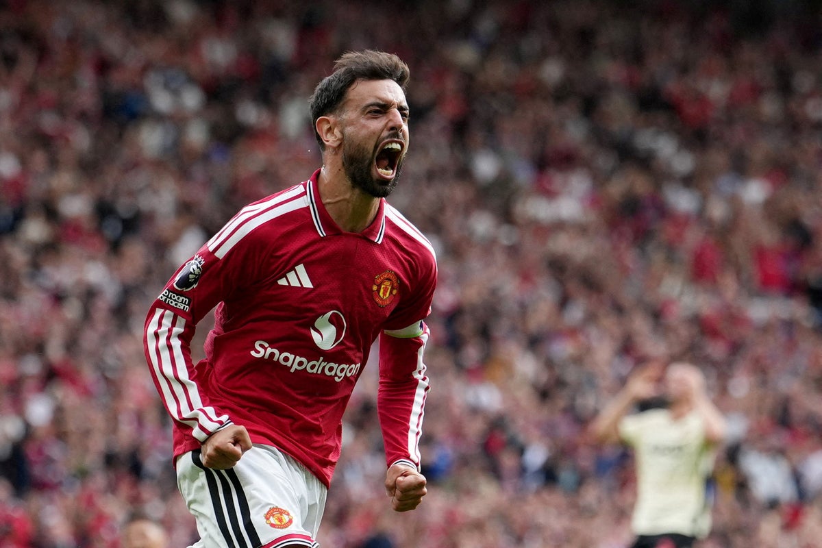 Manchester United vs Ipswich LIVE: Chuba Akpom scores consolation goal but Red Devils close in on victory