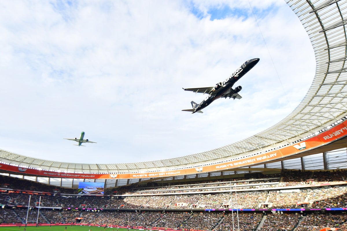 Planes fly less than 50ft above South Africa rugby stadium in dramatic stunt