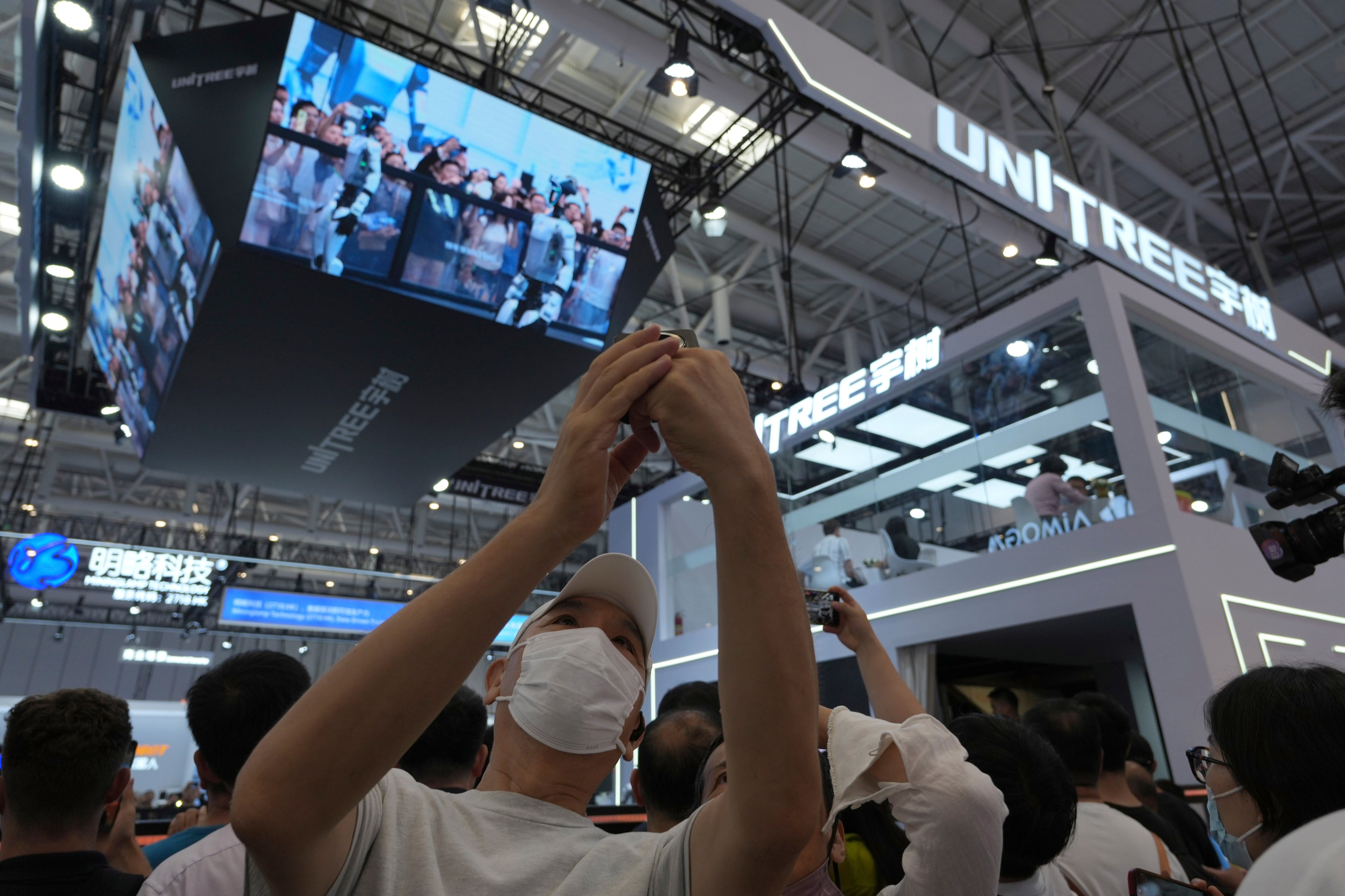 independent.co.uk - Chan Ho-Him - AI and robotics drive an IPO boom in China as Shein lists in Hong Kong