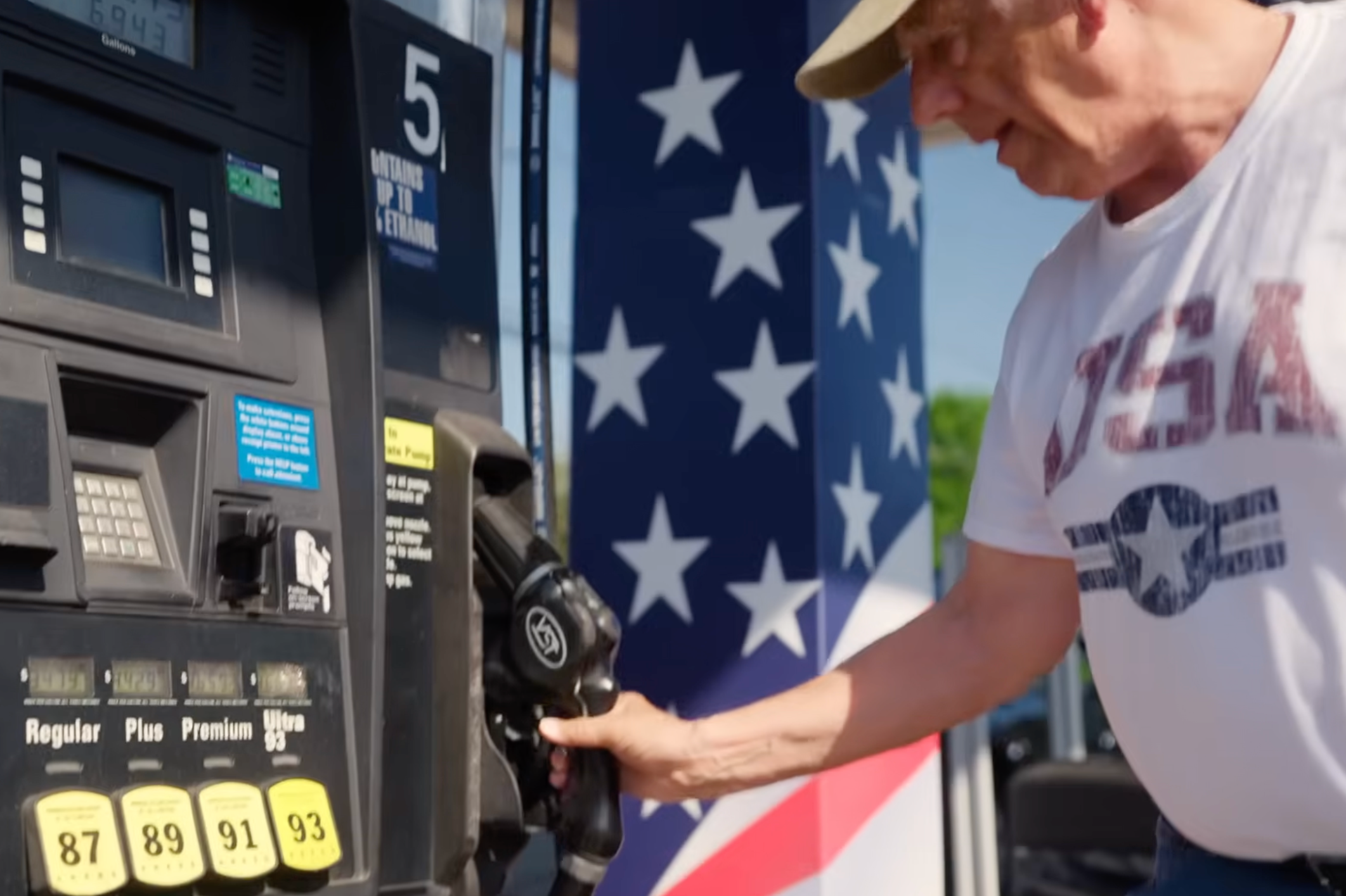 A customer fills up and thanks President Donald Trump for the low cost of gas in a video uploaded to YouTube by the White House (The White House/YouTube)
