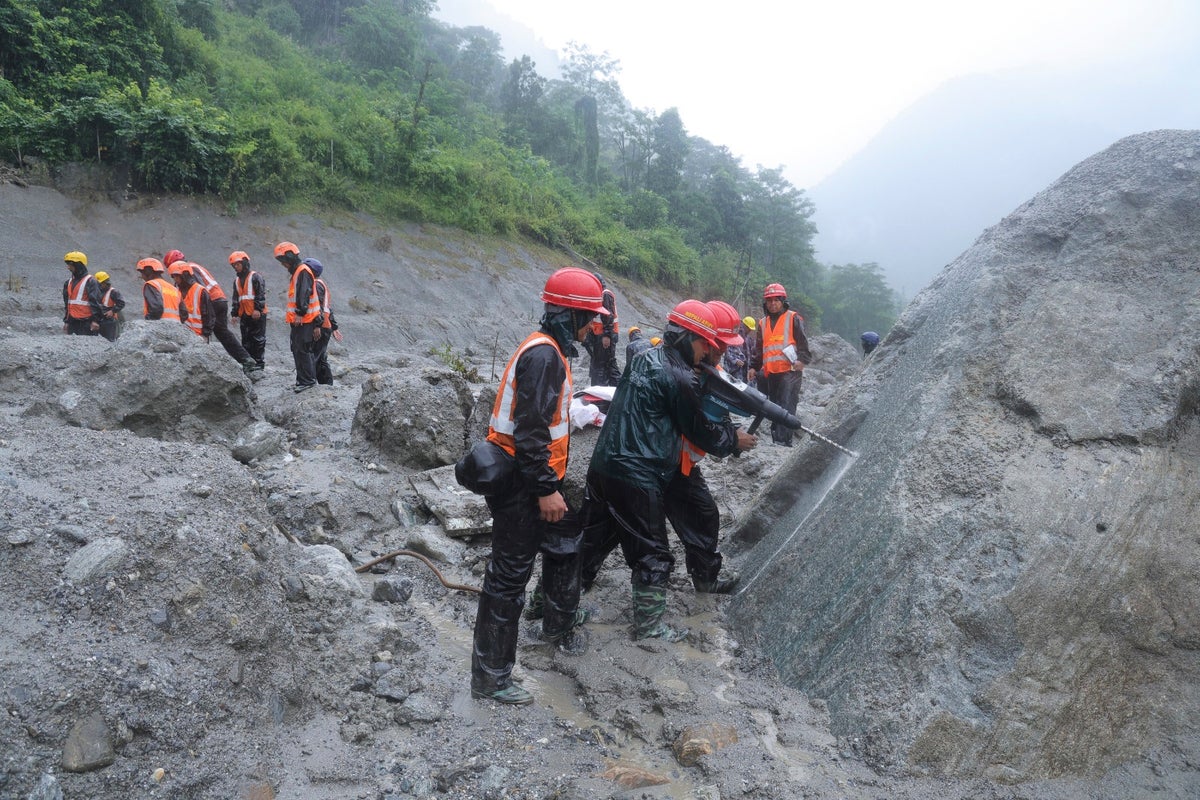 Nepal floods expose risks to hydropower in a warming Himalayas As rescuers in Nepal struggle to find hundreds of workers in the tunnels that were buried in last weeks flooding, attention has focus on where to rebuild crucial hydropower projects