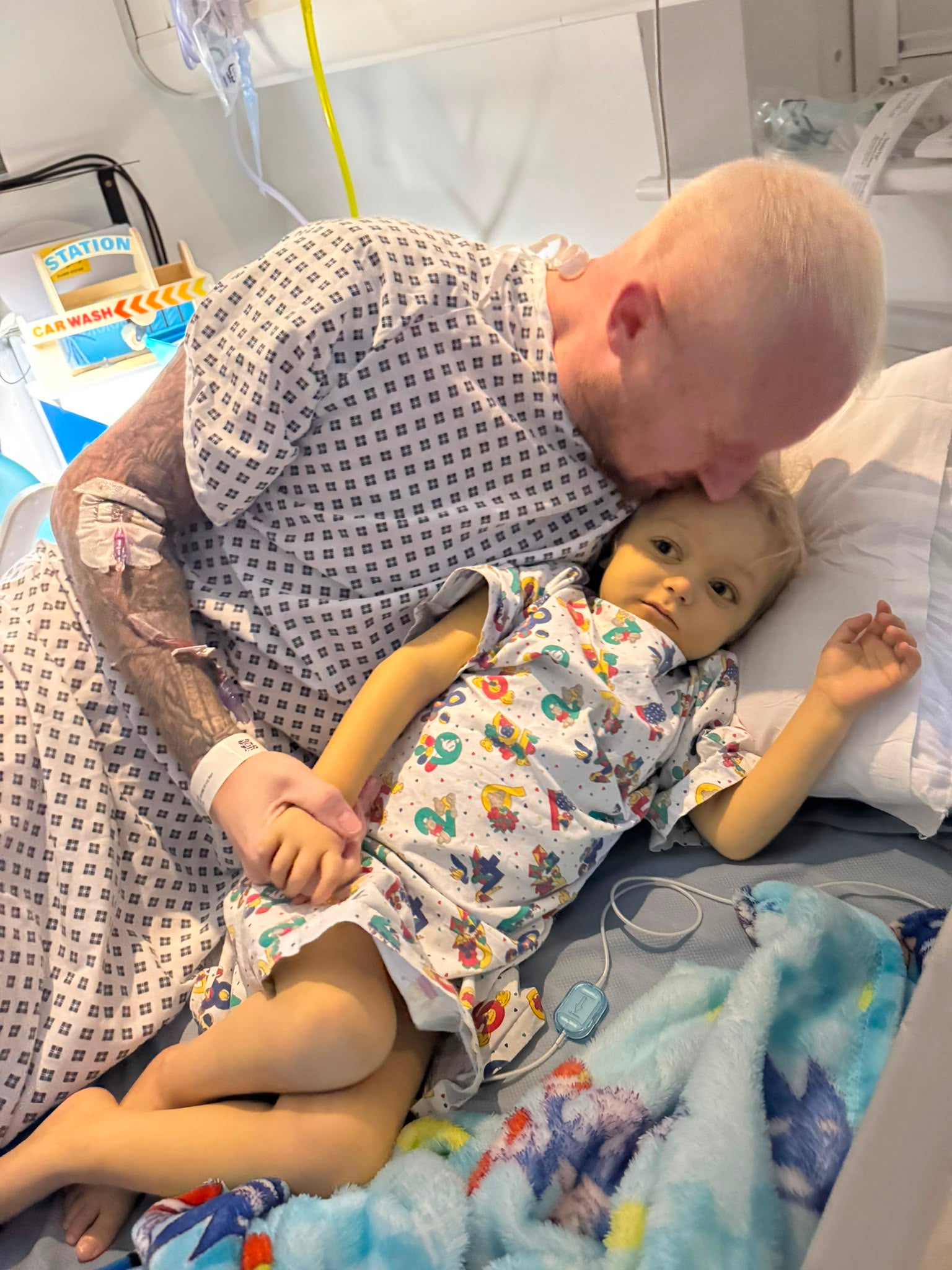 Six-year-old boy undergoes rare dual-organ transplant from father