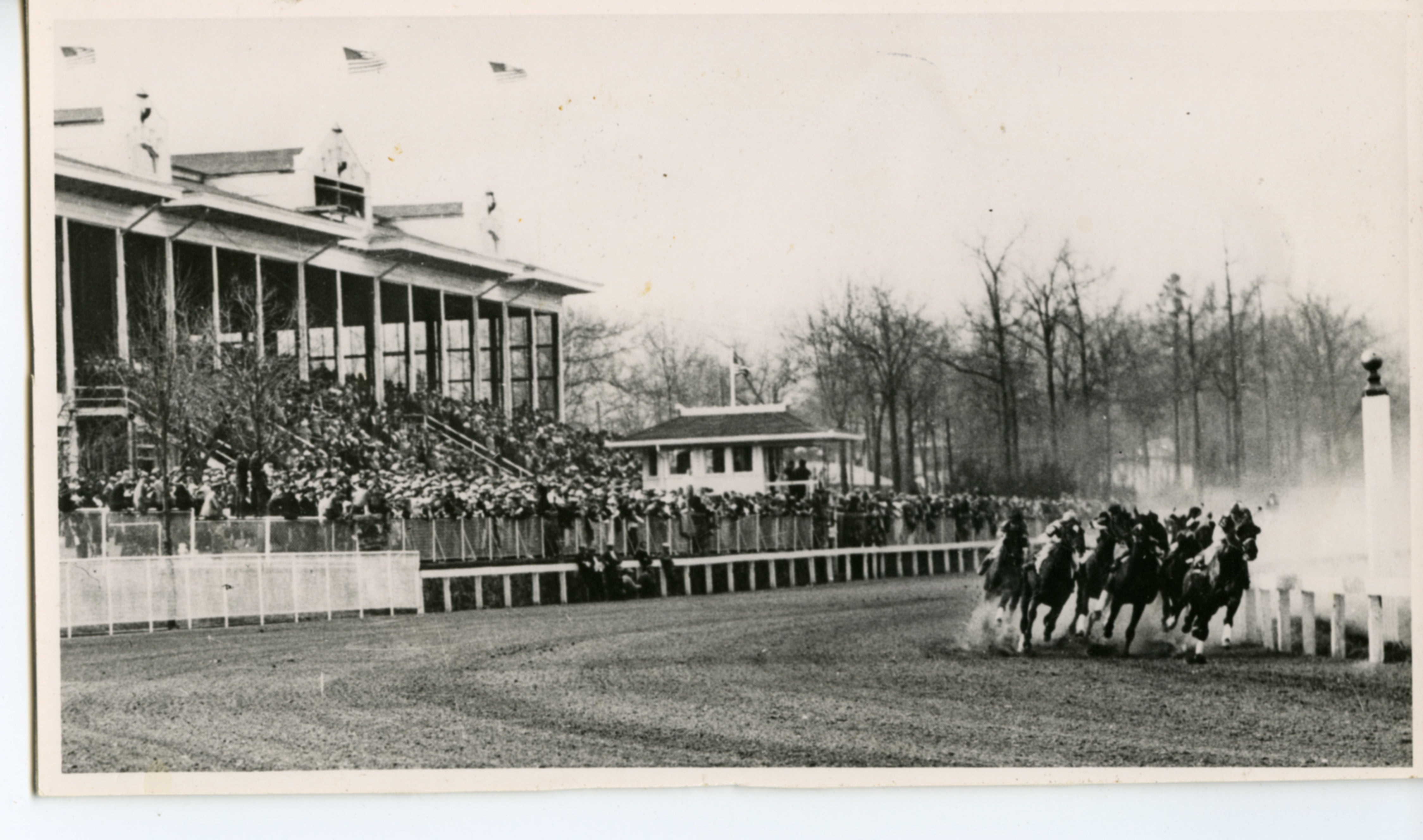 Oaklawn race track in the 1930s