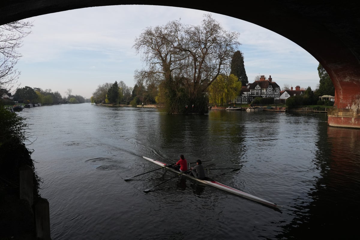 Arrest made after boat crash and ‘assault’ on River Thames Arrest made after boat crash and ‘assault’ on River Thames