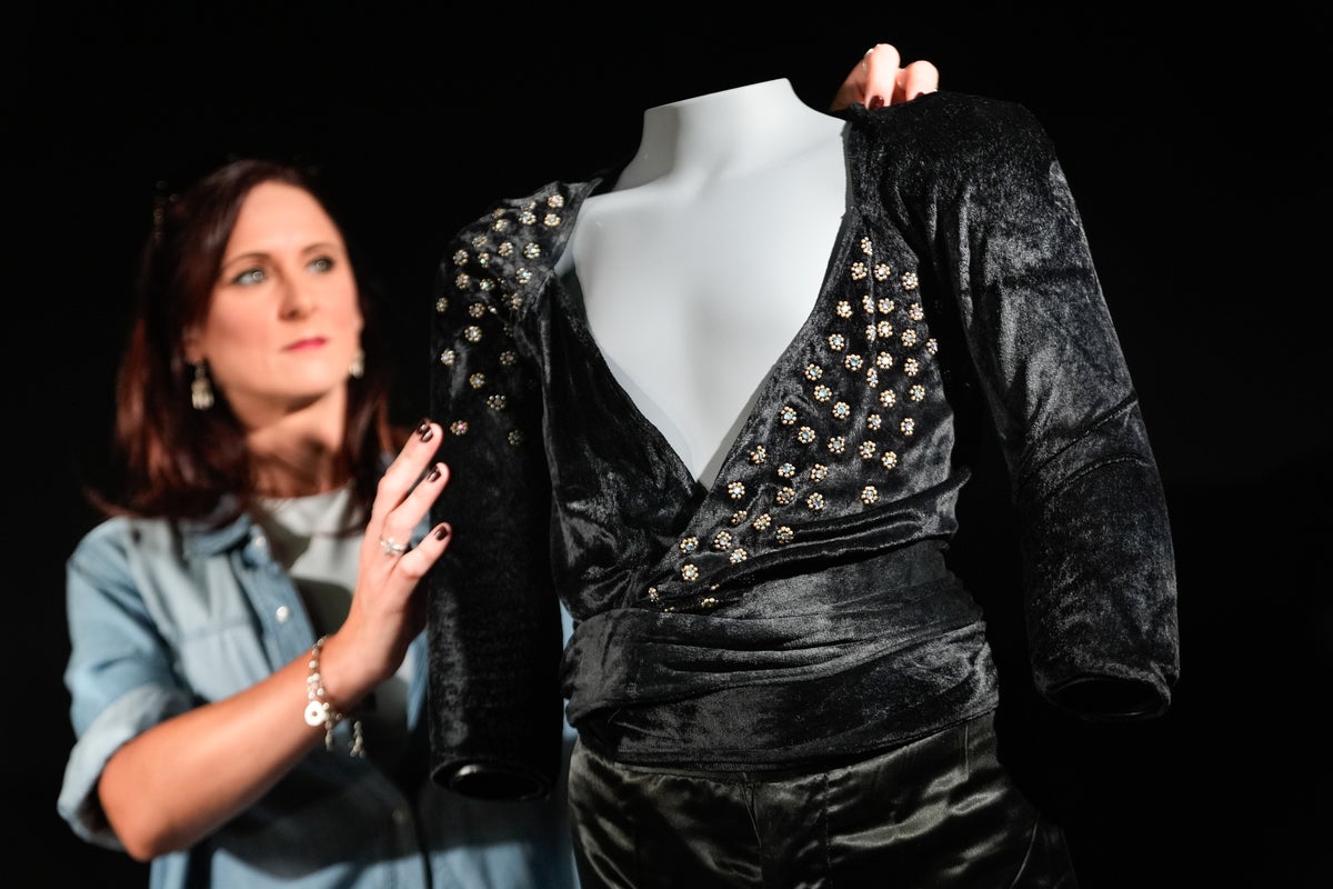 Michael Jackson, Beatles and Queen items to go under the hammer in £3m auction Michael Jackson, Beatles and Queen items to go under the hammer in £3m auction