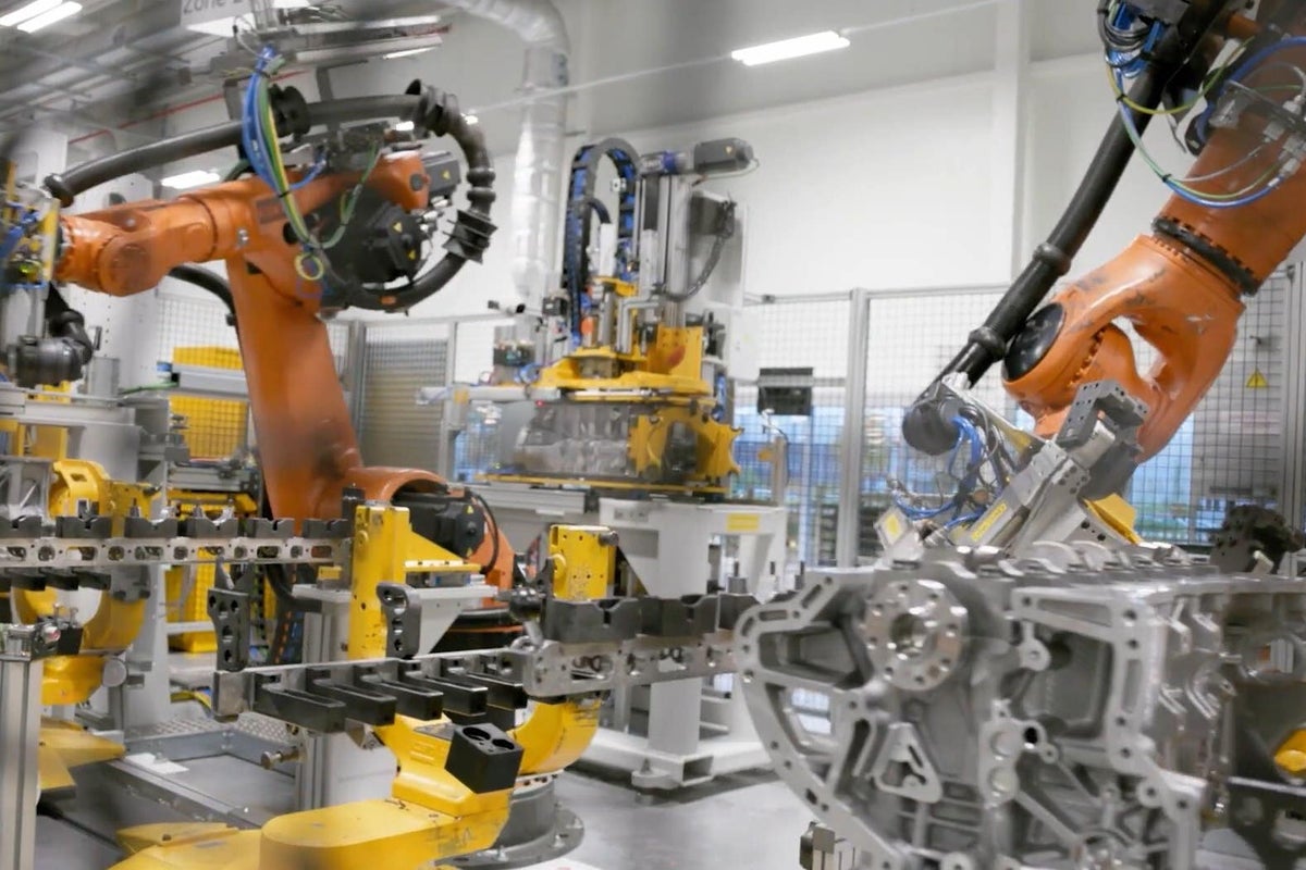 UK Manufacturing Sector Sees Continued Growth Despite Slowdown in Activity