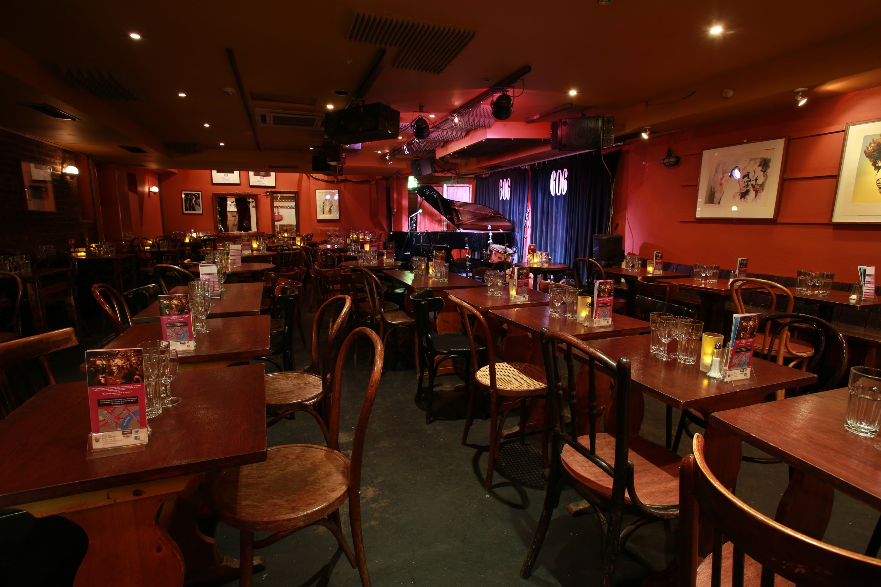 The venue is an intimate candlelit jazz-club restaurant (Gary Wolff)