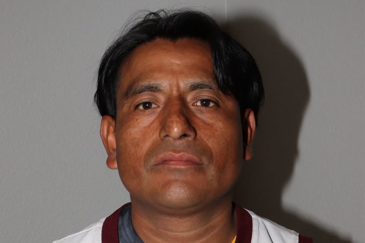 Police Search for 14-Year-Old Girl and Father Following Newborn's Death