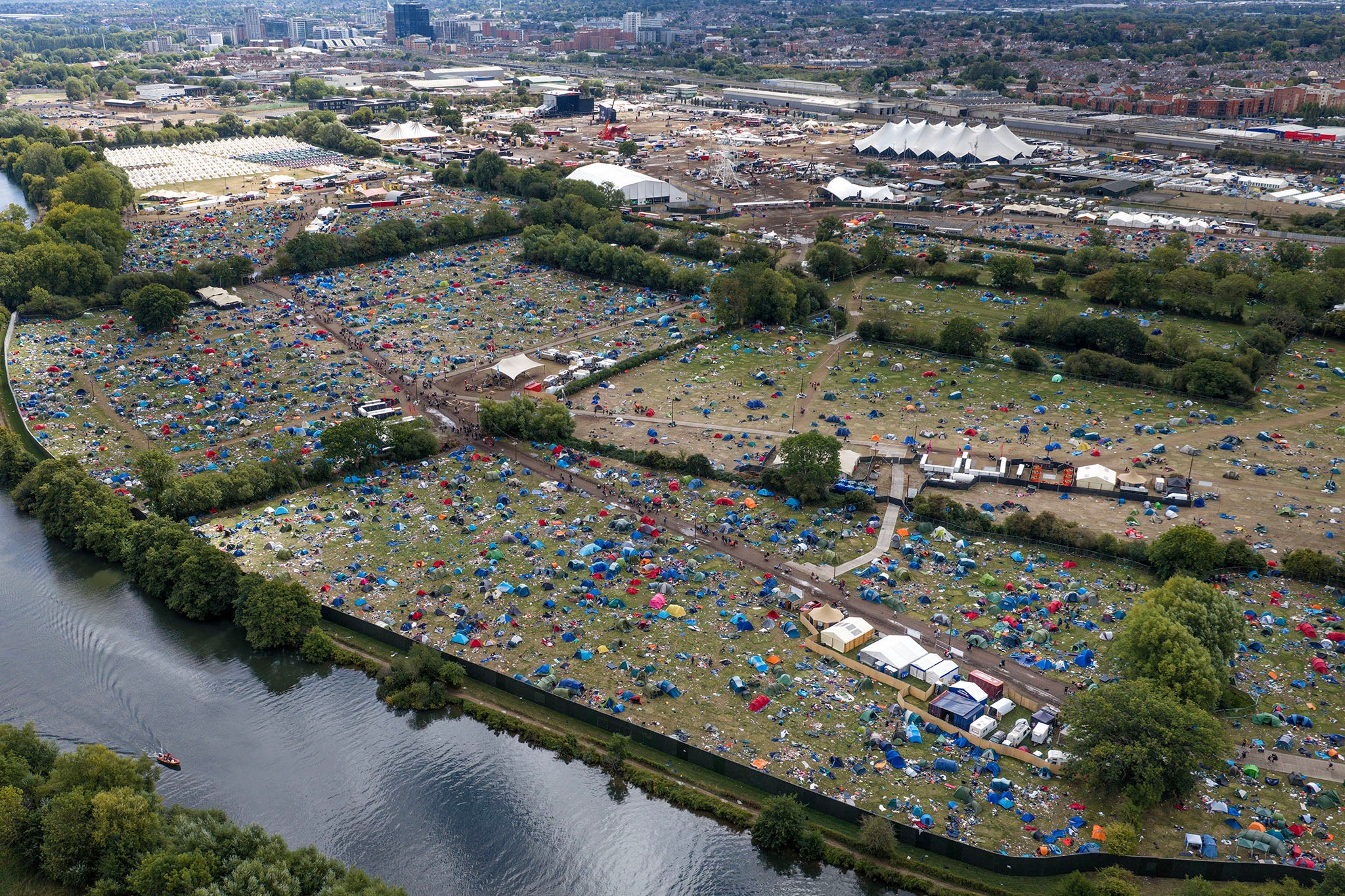 Festivalgoers are urged to use the designated on-site donation points instead of dumping their gear