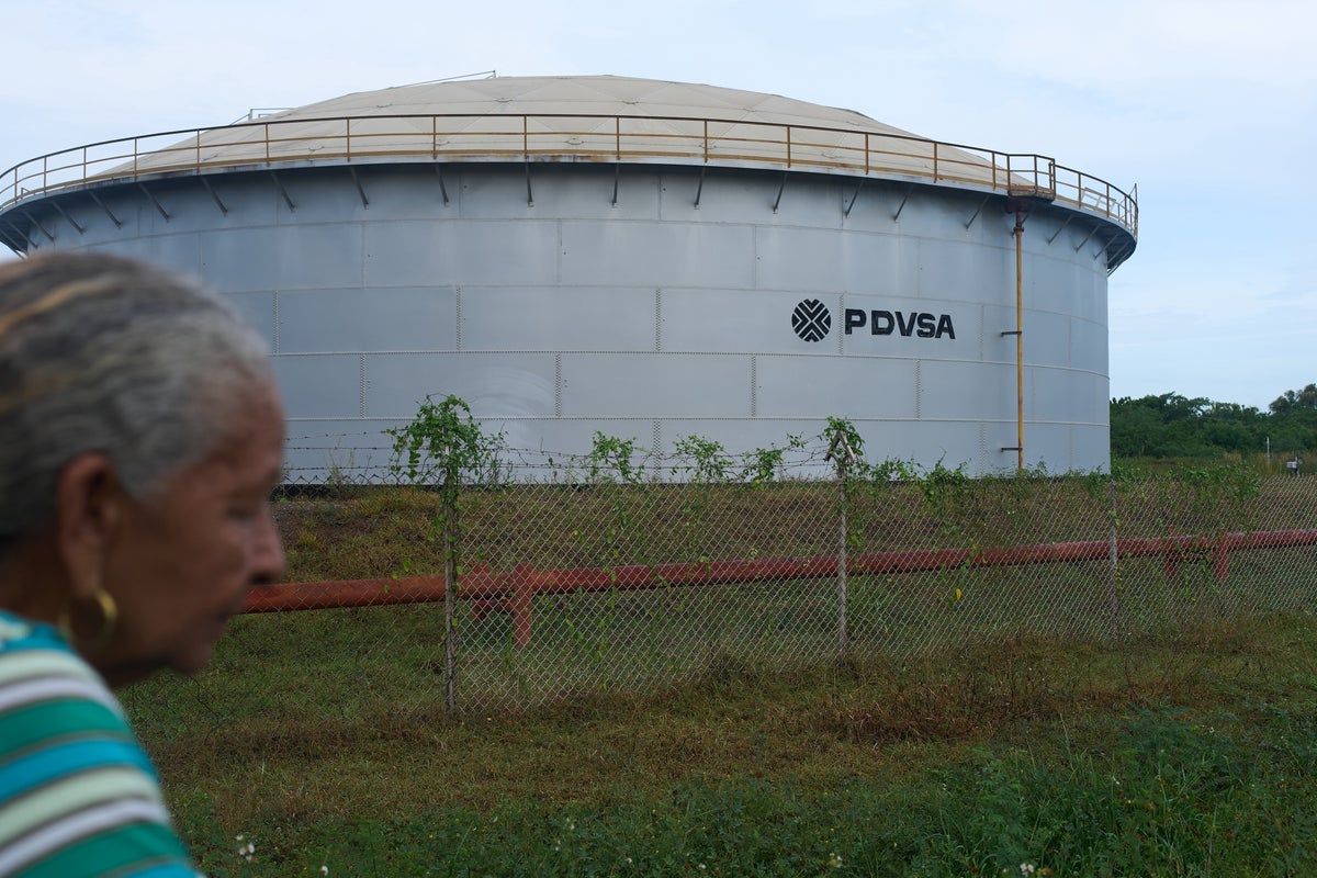 US oil giant Chevron confirms it will expand operations in Venezuela