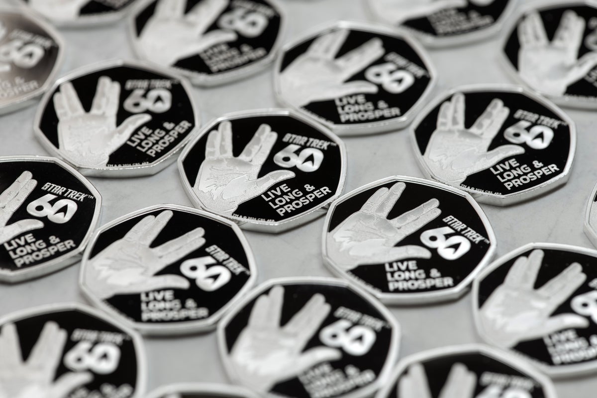 Royal Mint Announces Commemorative Star Trek 50p Coins for 60th Anniversary