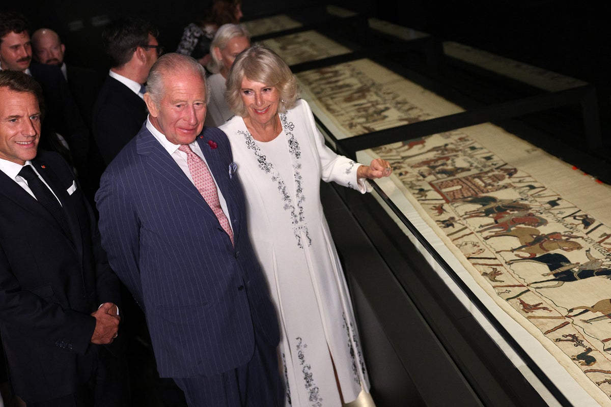 King Charles and Camilla view Bayeux Tapestry with Macron and Burnham
