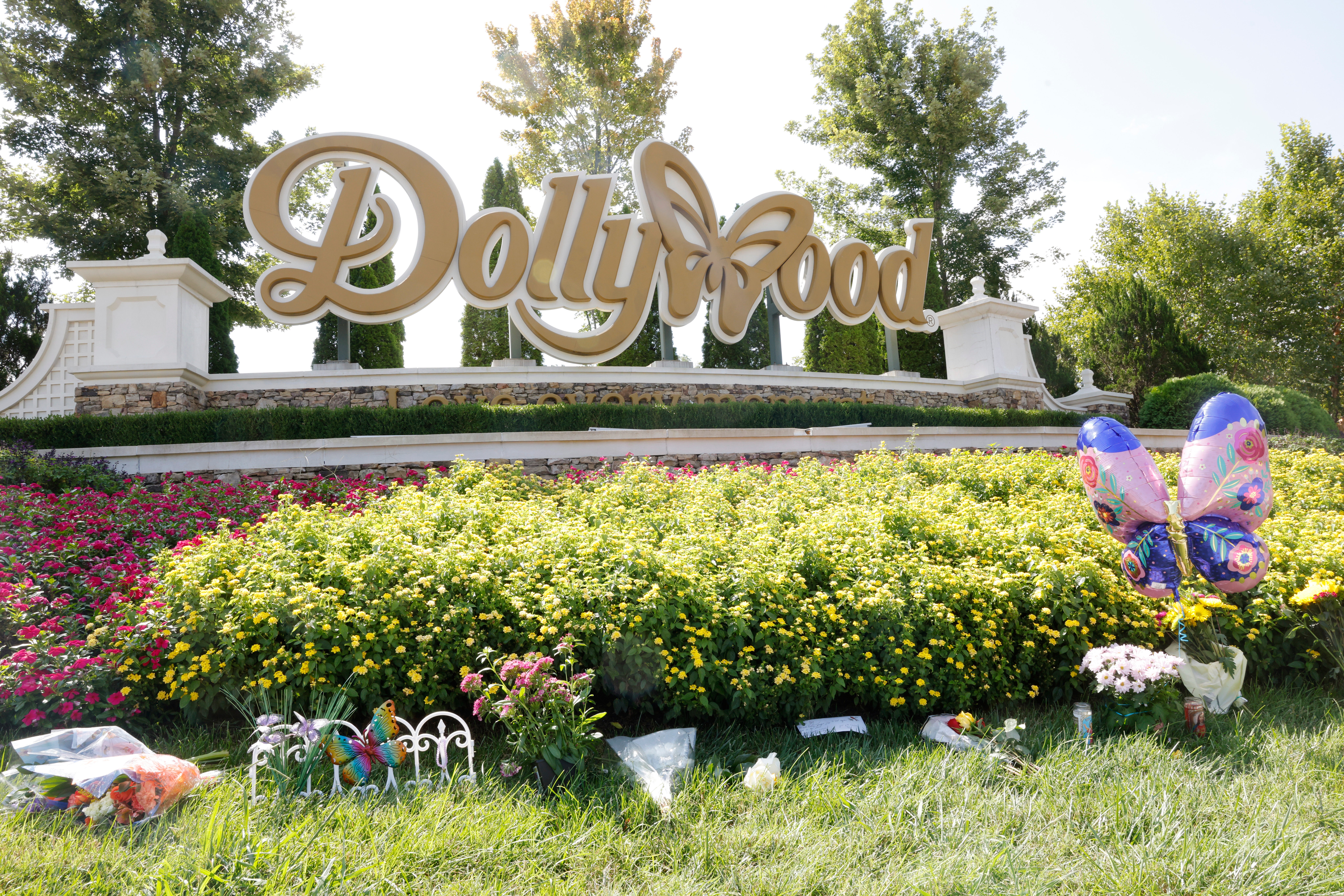 Dollywood is getting makeover to honor Dolly Parton after her death