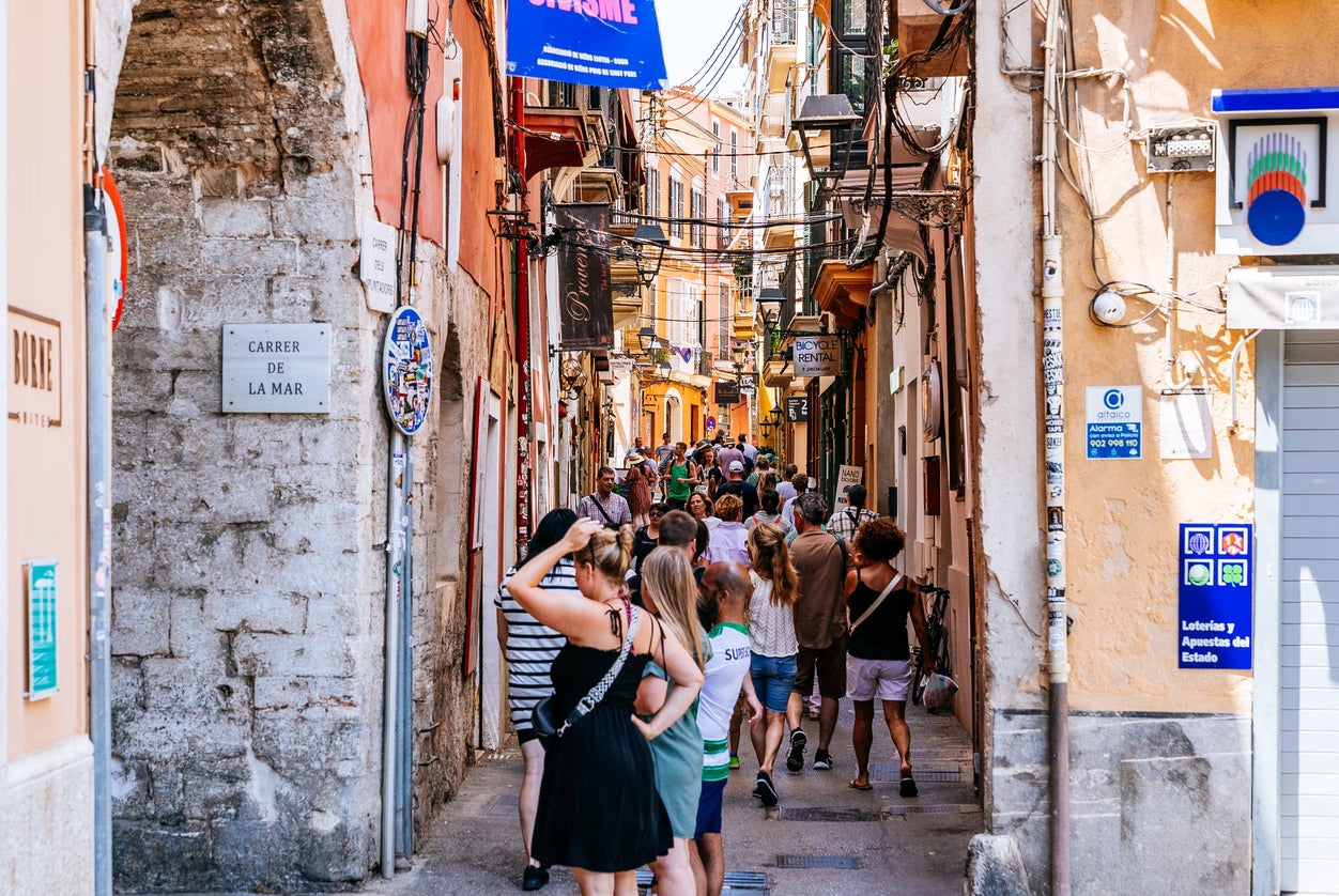 Spain sets new tourism record with 58.1m visitors up to July