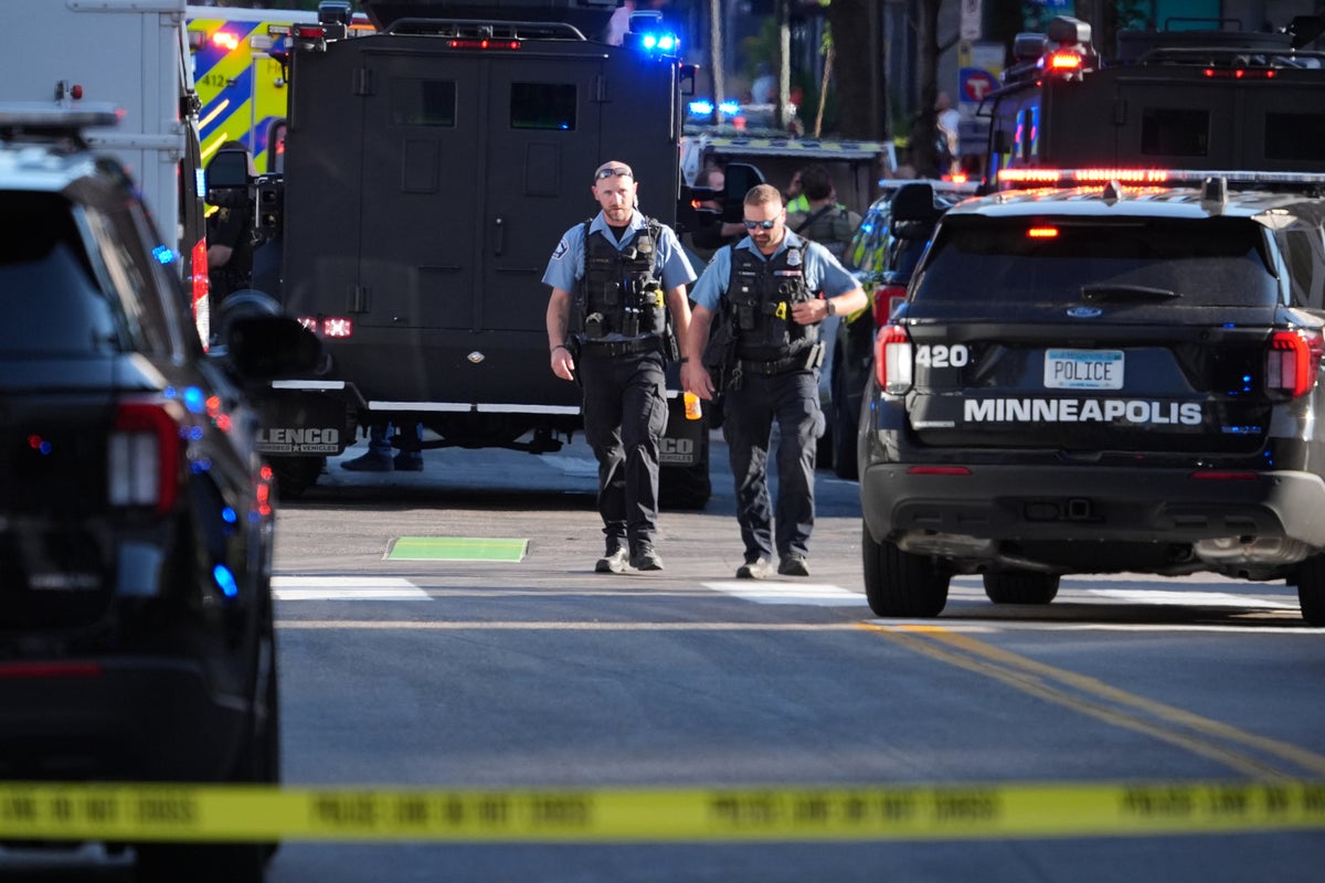 Shooting in downtown Minneapolis leaves multiple people wounded, authorities say