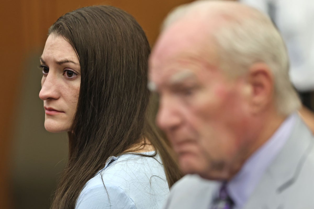 Jury Continues Deliberations in Lindsay Clancy Murder Trial Amid Mistrial Concerns